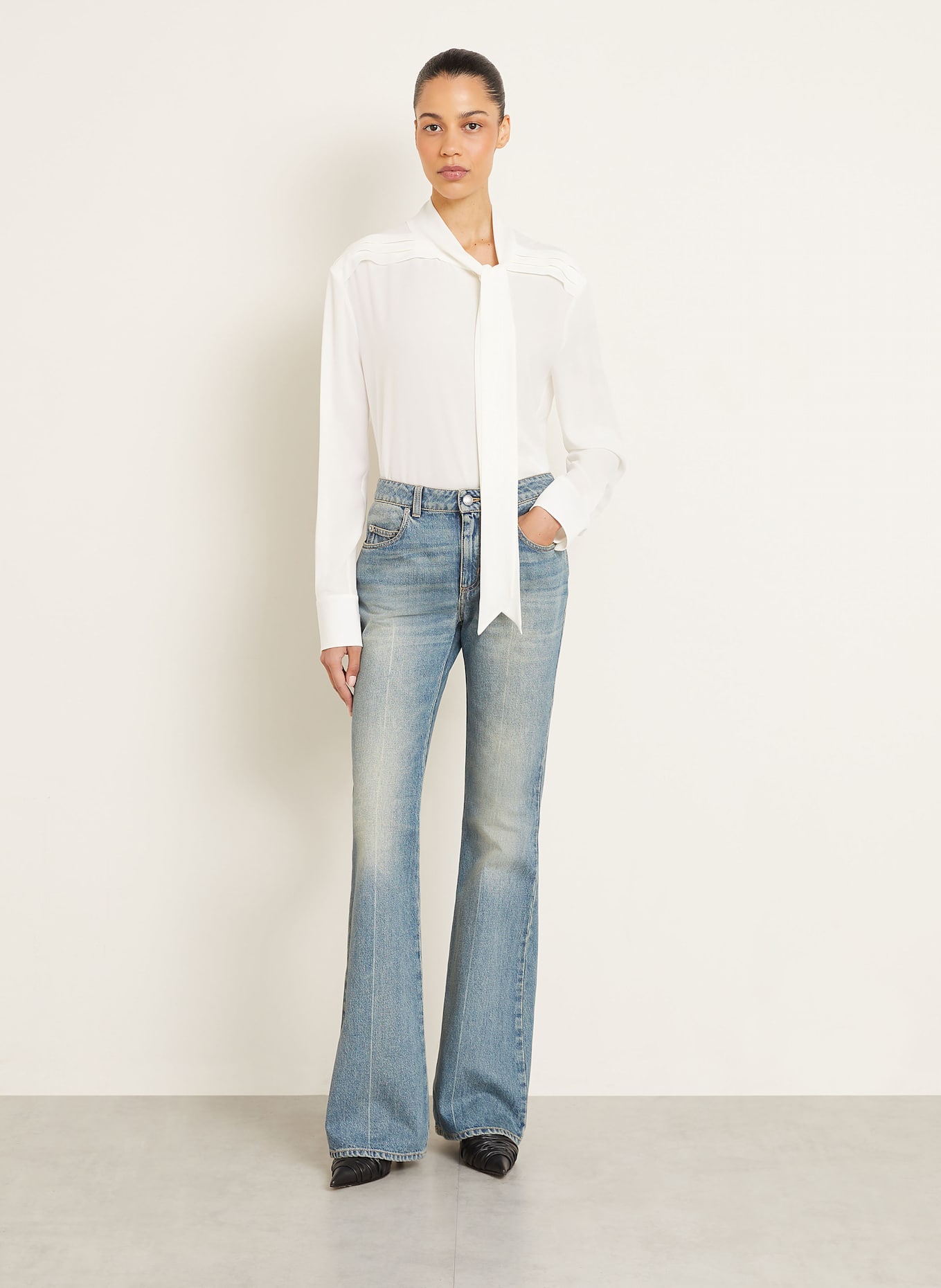 McQUEEN Jeans: 4315 INDIGO STONEWASHED