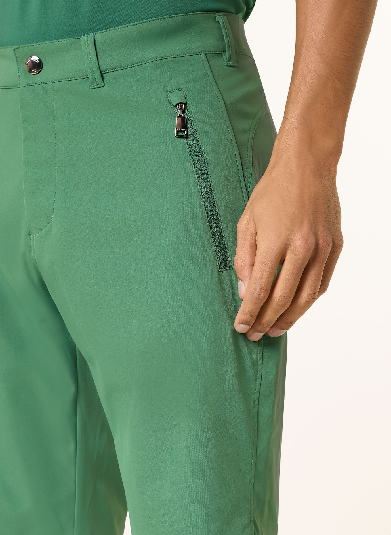BOGNER GOSWIN golf shorts: GREEN