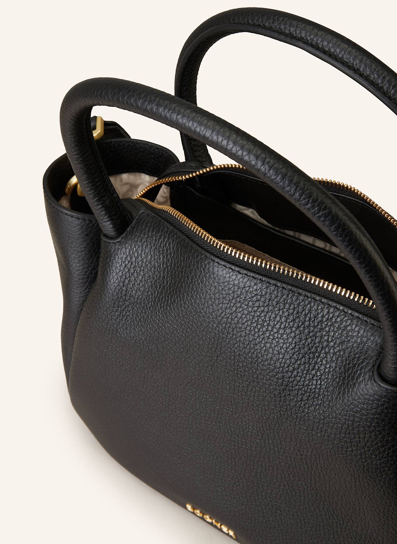 BOGNER Handtasche WALLIS RAJA: SCHWARZ
