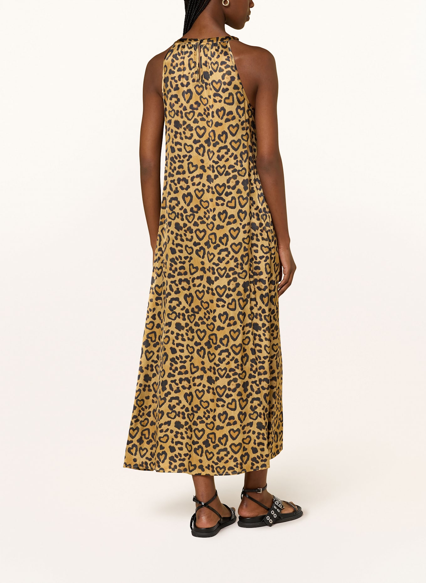 Grace Šaty ze saténu: HNĚDÁ / TMAVĚ HNĚDÁ