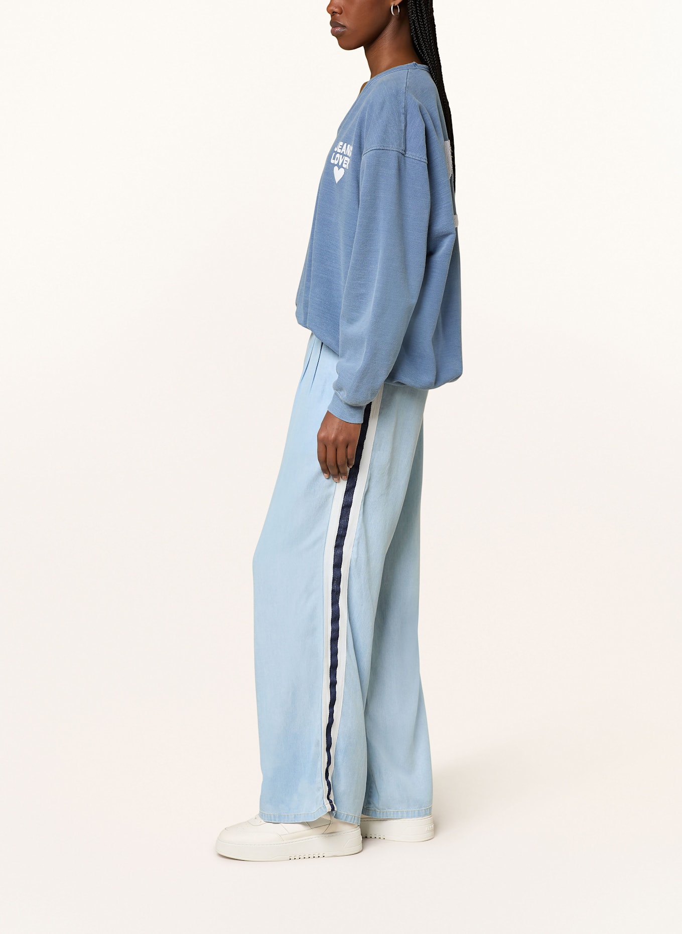 Grace Hose in Jeansoptik: 737 bleached denim