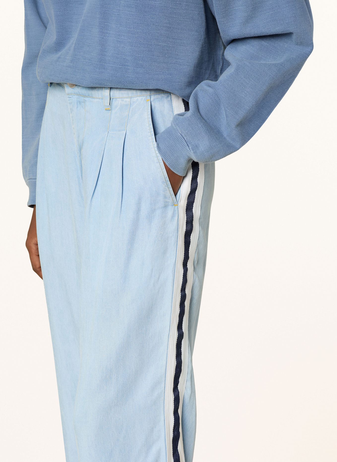 Grace Hose in Jeansoptik: 737 bleached denim
