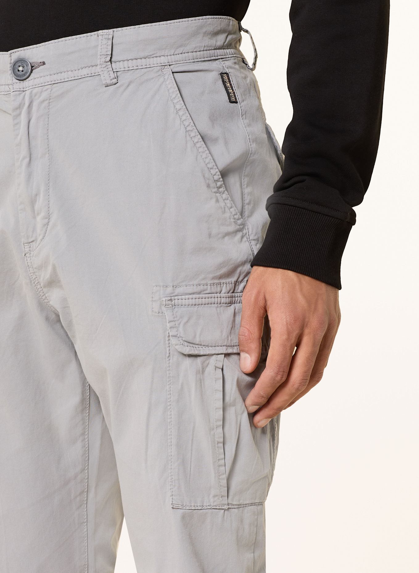 NAPAPIJRI YASUNI extra slim fit" cargo pants: LIGHT GRAY