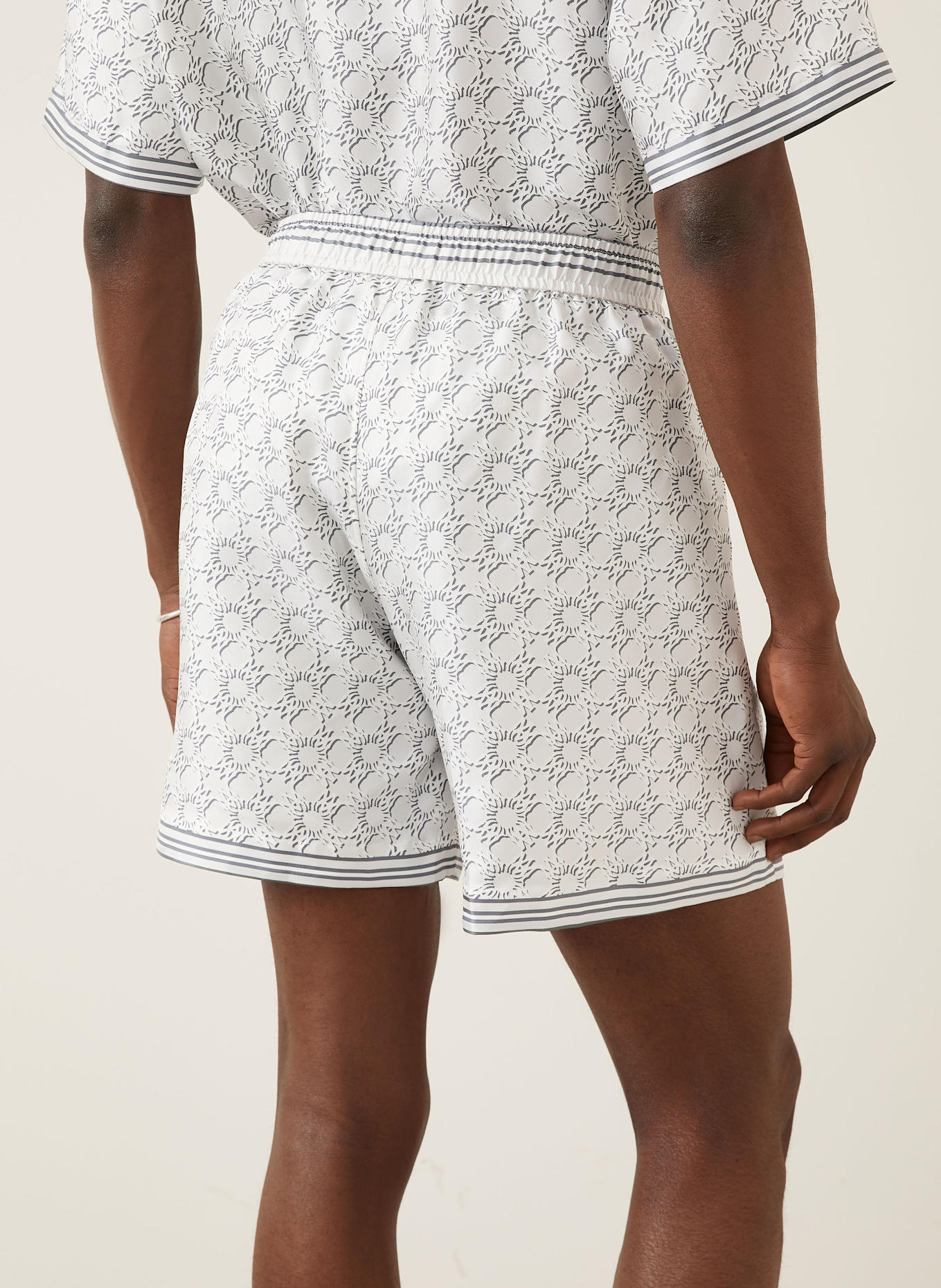 AMIRI Silk shorts QUAD: WHITE/ LIGHT GRAY/ GRAY