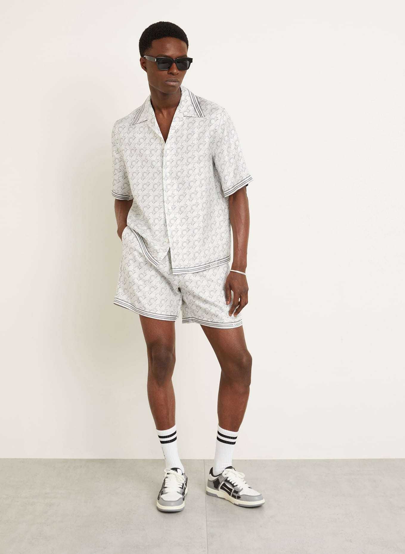 AMIRI Resort shirt comfort fit in silk: GRAY/ LIGHT GRAY