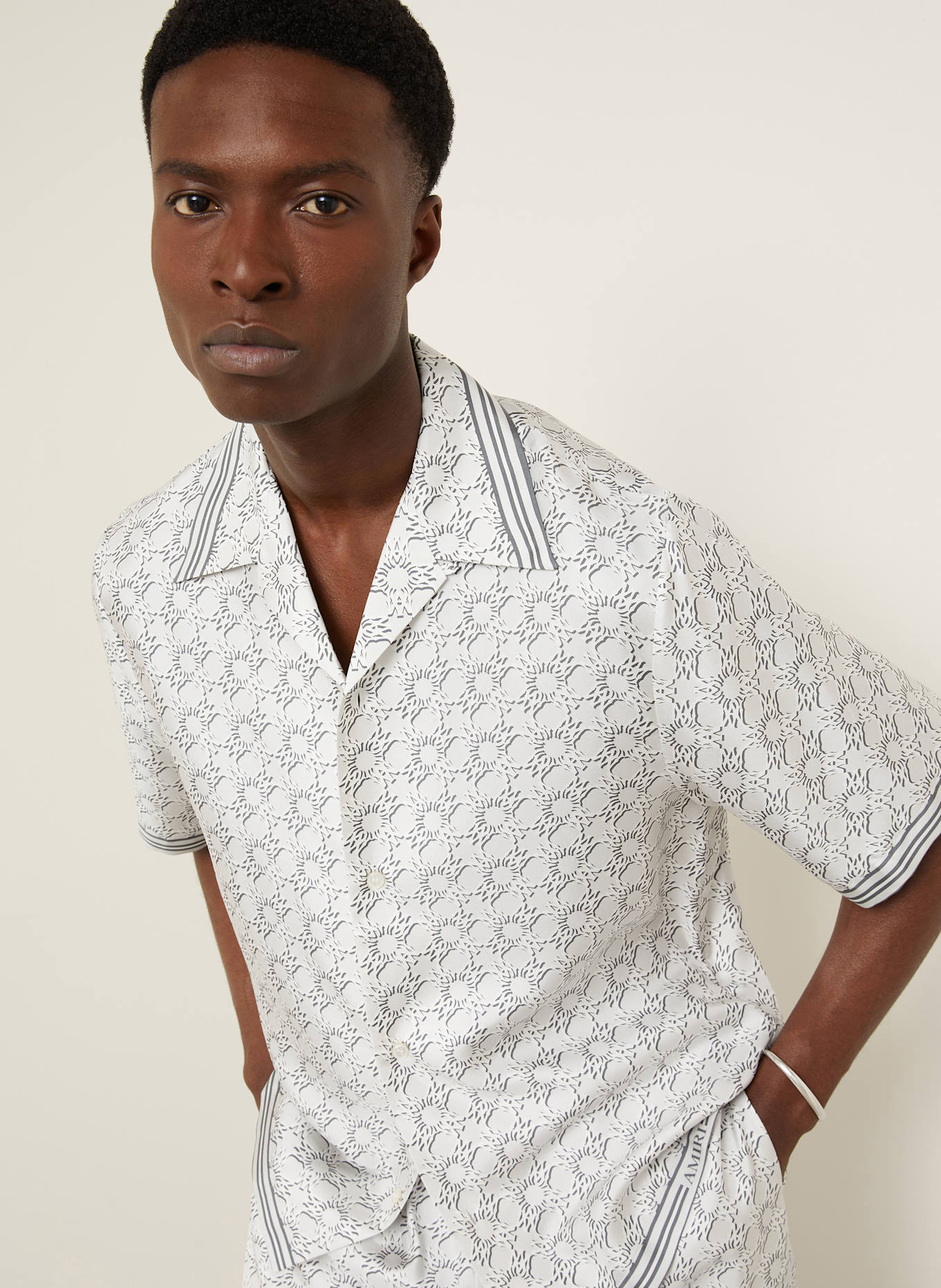 AMIRI Resort shirt comfort fit in silk: GRAY/ LIGHT GRAY