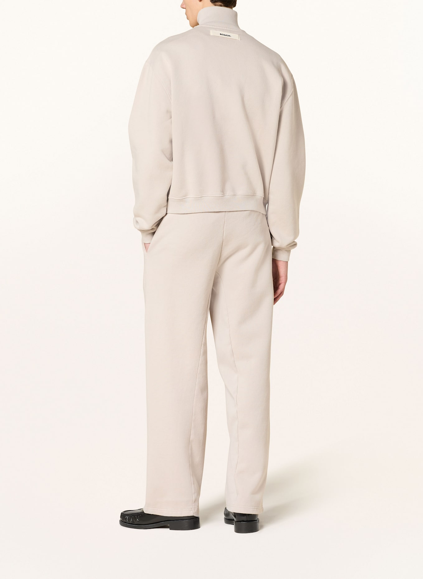 rough. Sweatpants RIB: BEIGE