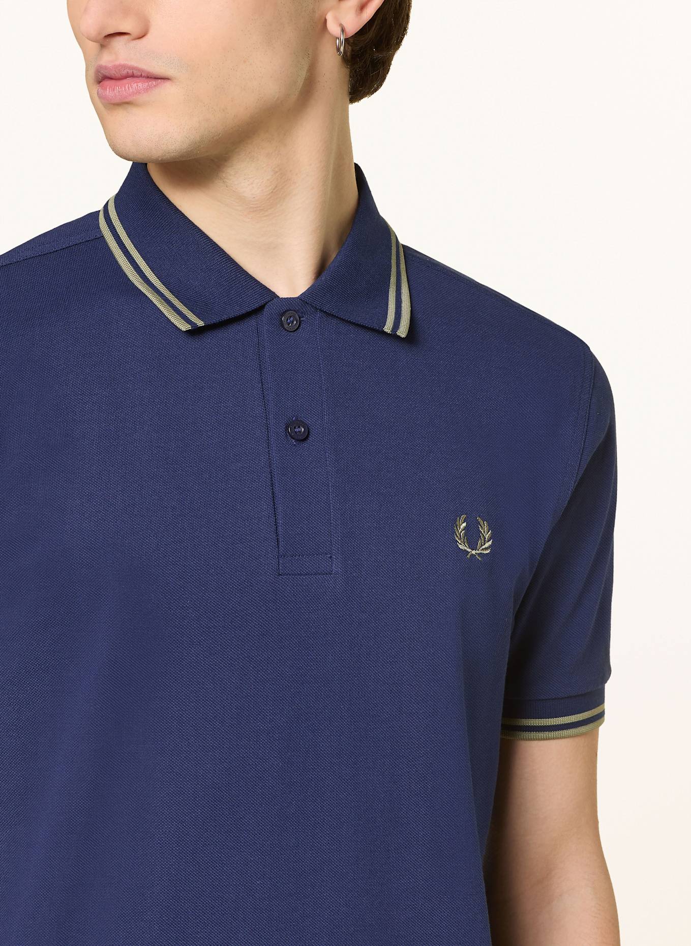 FRED PERRY piqué polo shirt: DARK BLUE / OLIVE