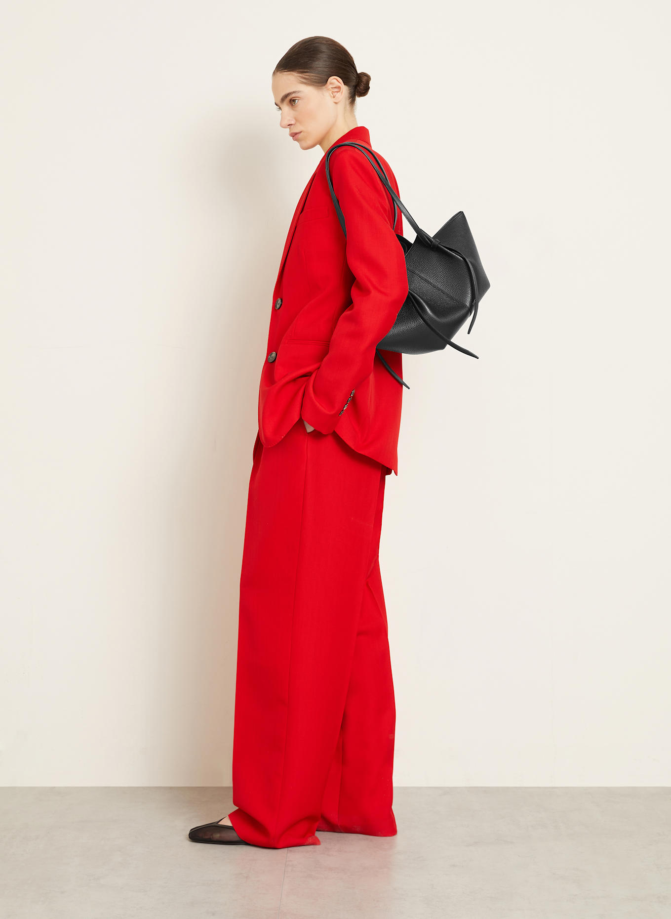 YUZEFI Shopper MOCHI: SCHWARZ