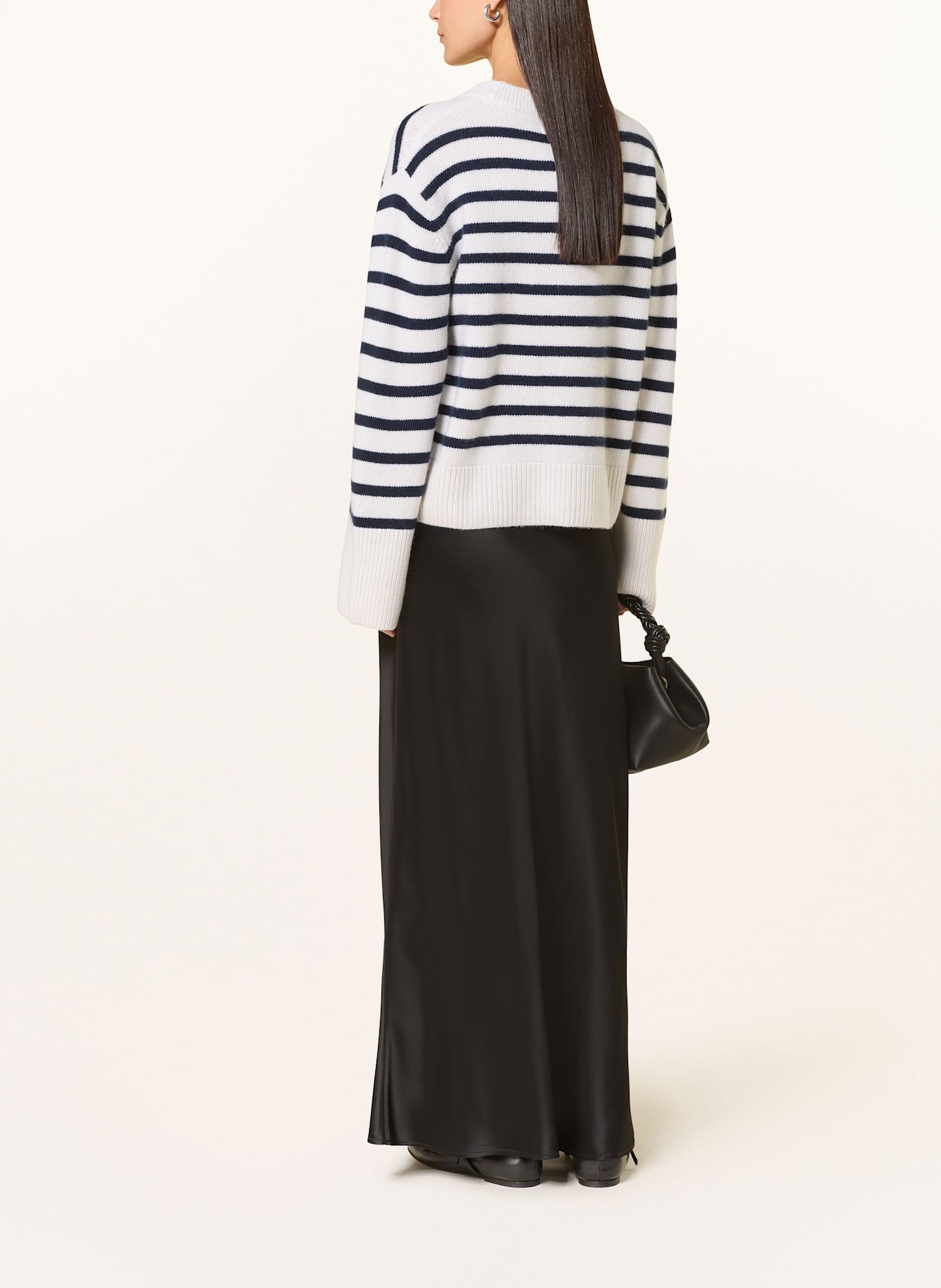 LADNERI Cashmere sweater GRIMAUD: WHITE/ DARK BLUE