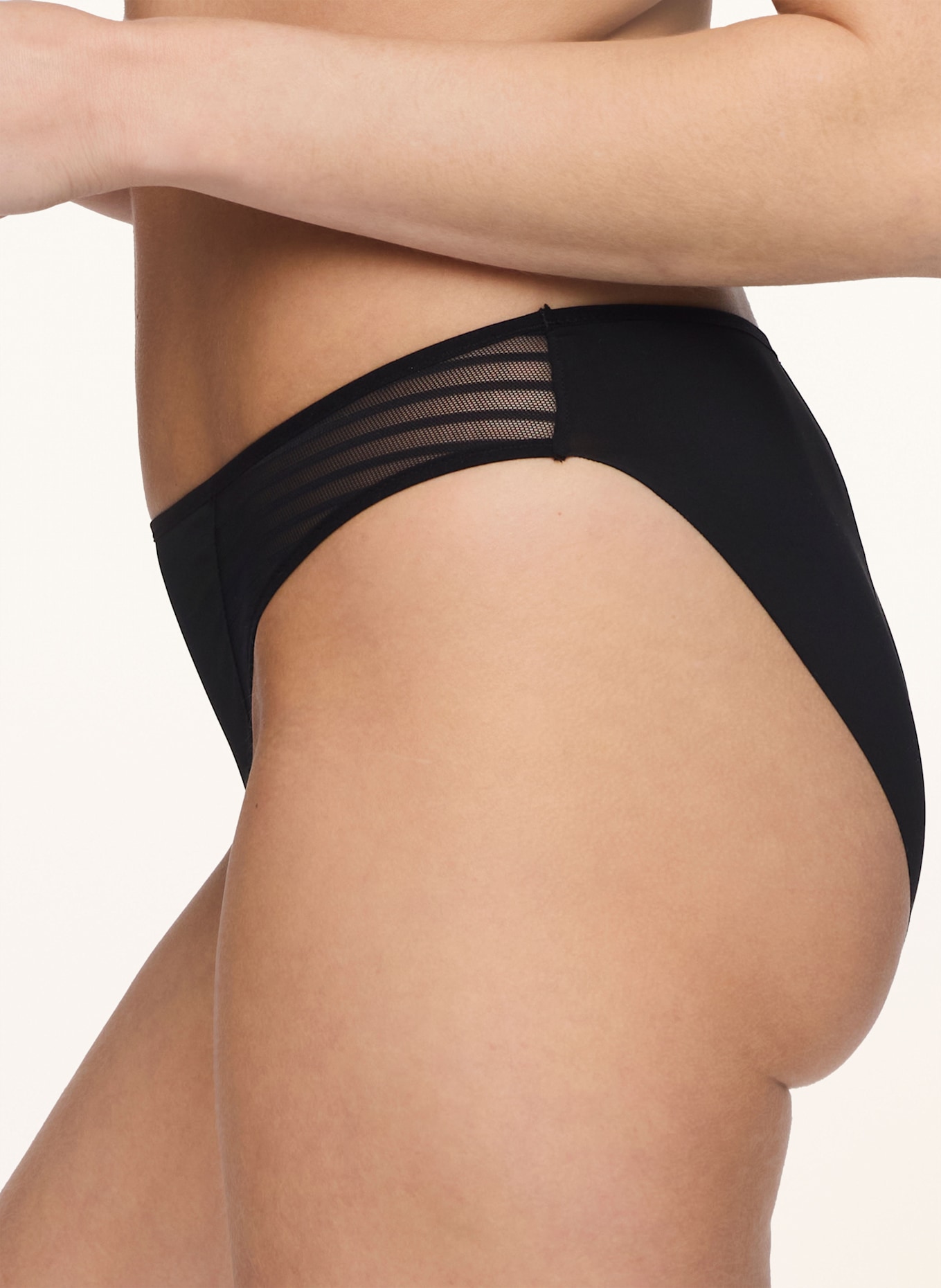 MARIE JO BASYL briefs: BLACK