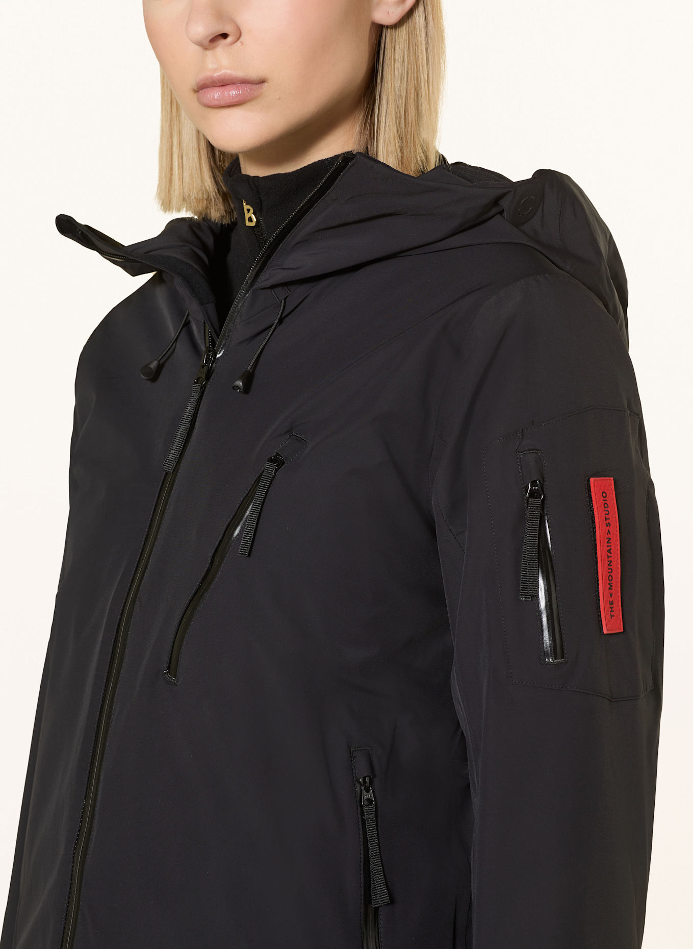 THE MOUNTAIN STUDIO Skijacke S-5 W: SCHWARZ