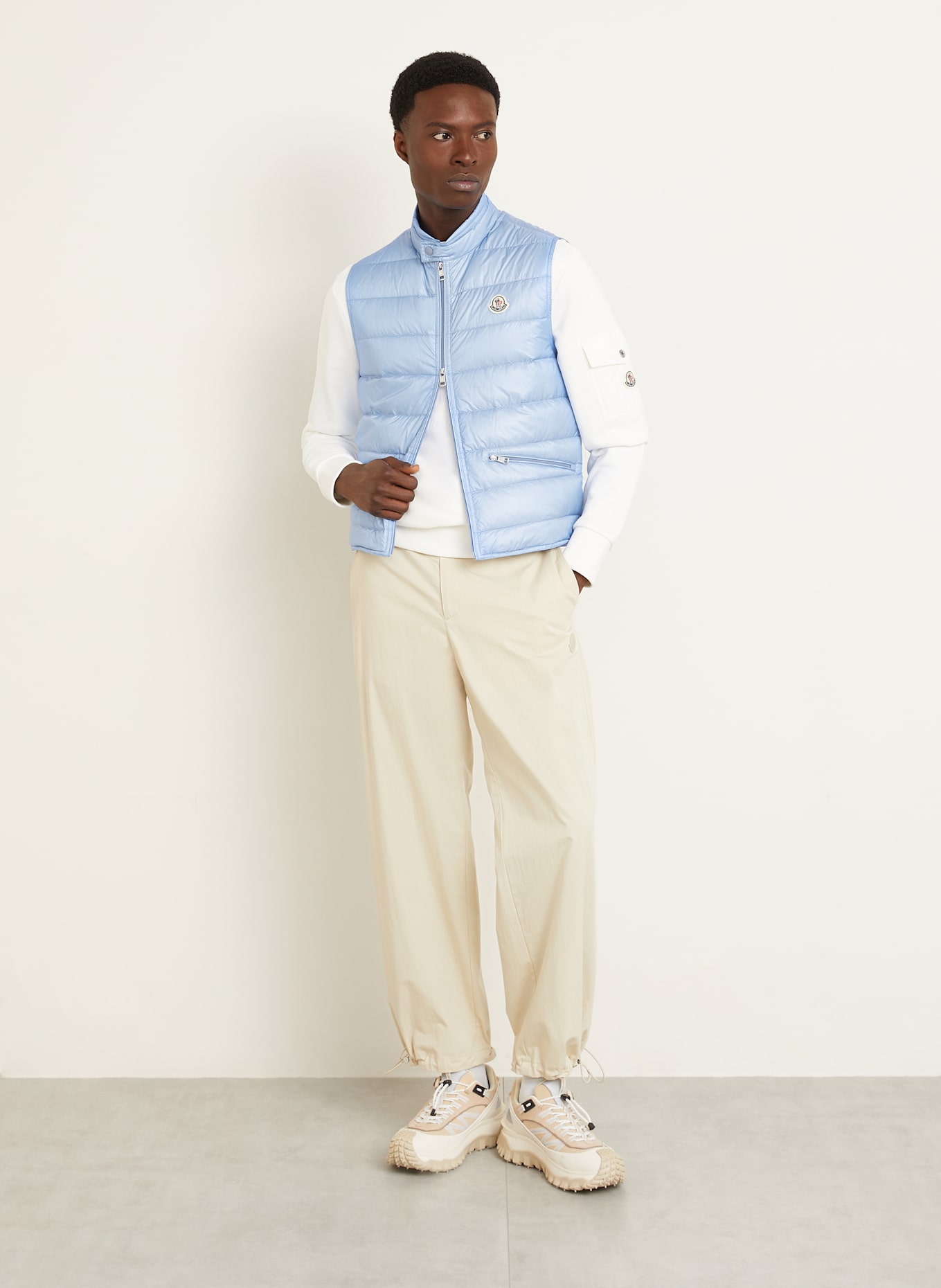 MONCLER Daunenweste GUI: HELLBLAU