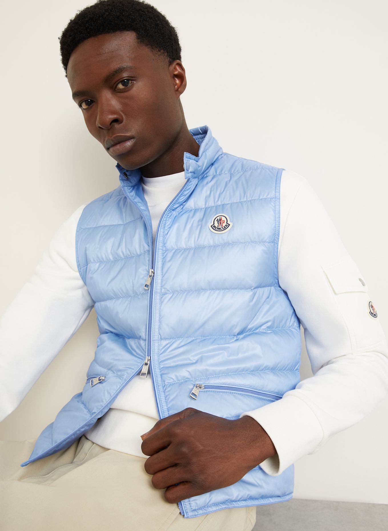 MONCLER Daunenweste GUI: HELLBLAU
