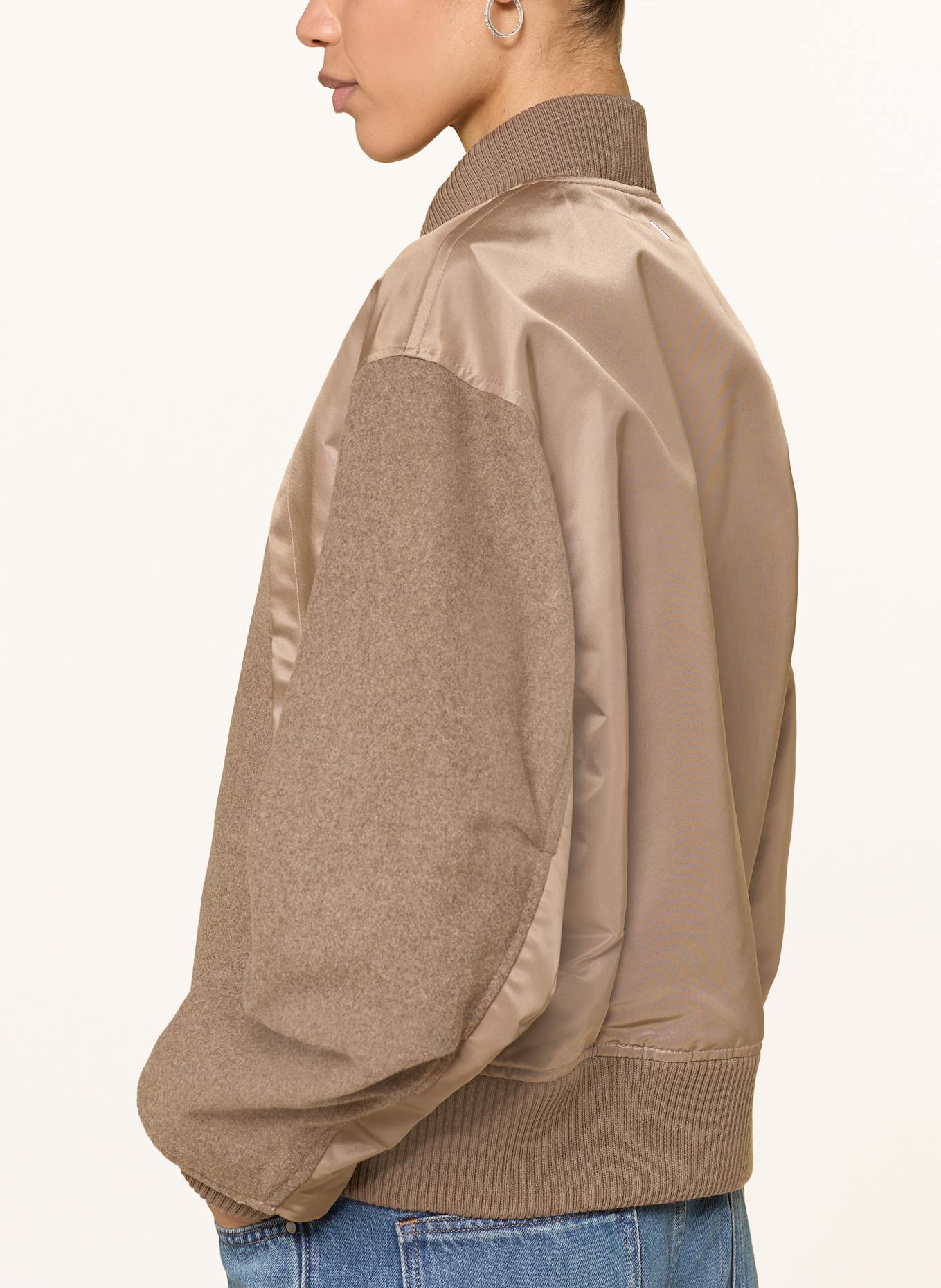 BOSS Blouson PAISIE im Materialmix: BRAUN