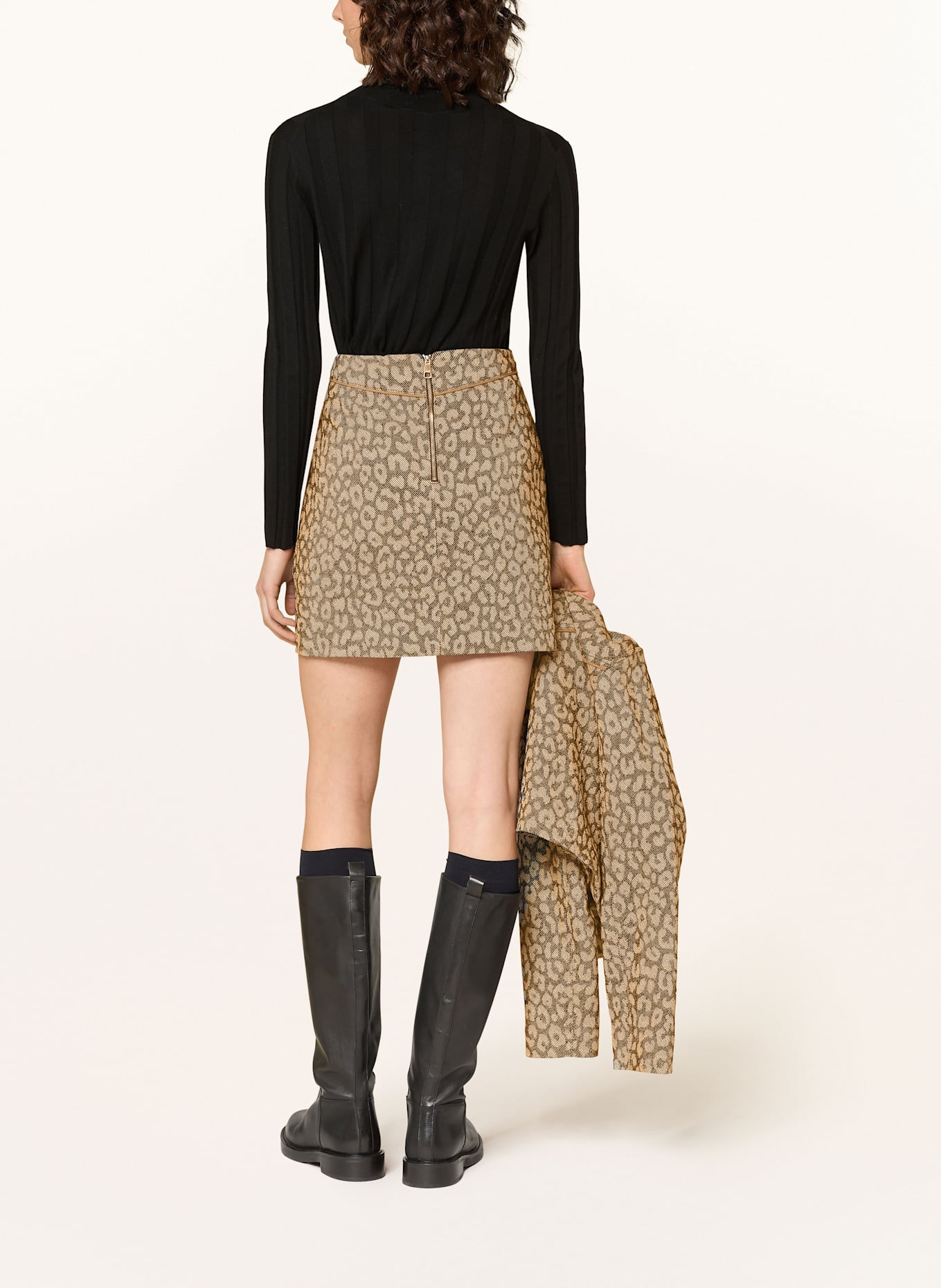 BOSS Rock VASOLA: BEIGE/ SCHWARZ