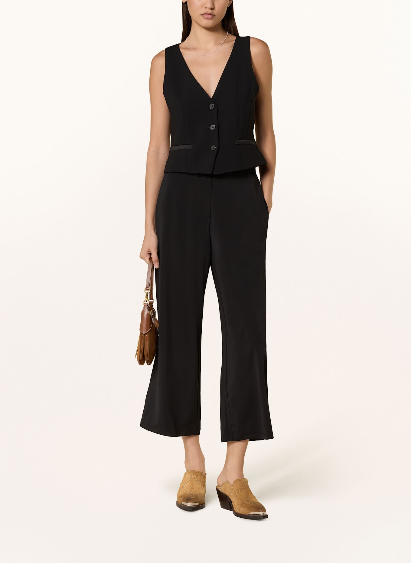 comma Culottes: BLACK