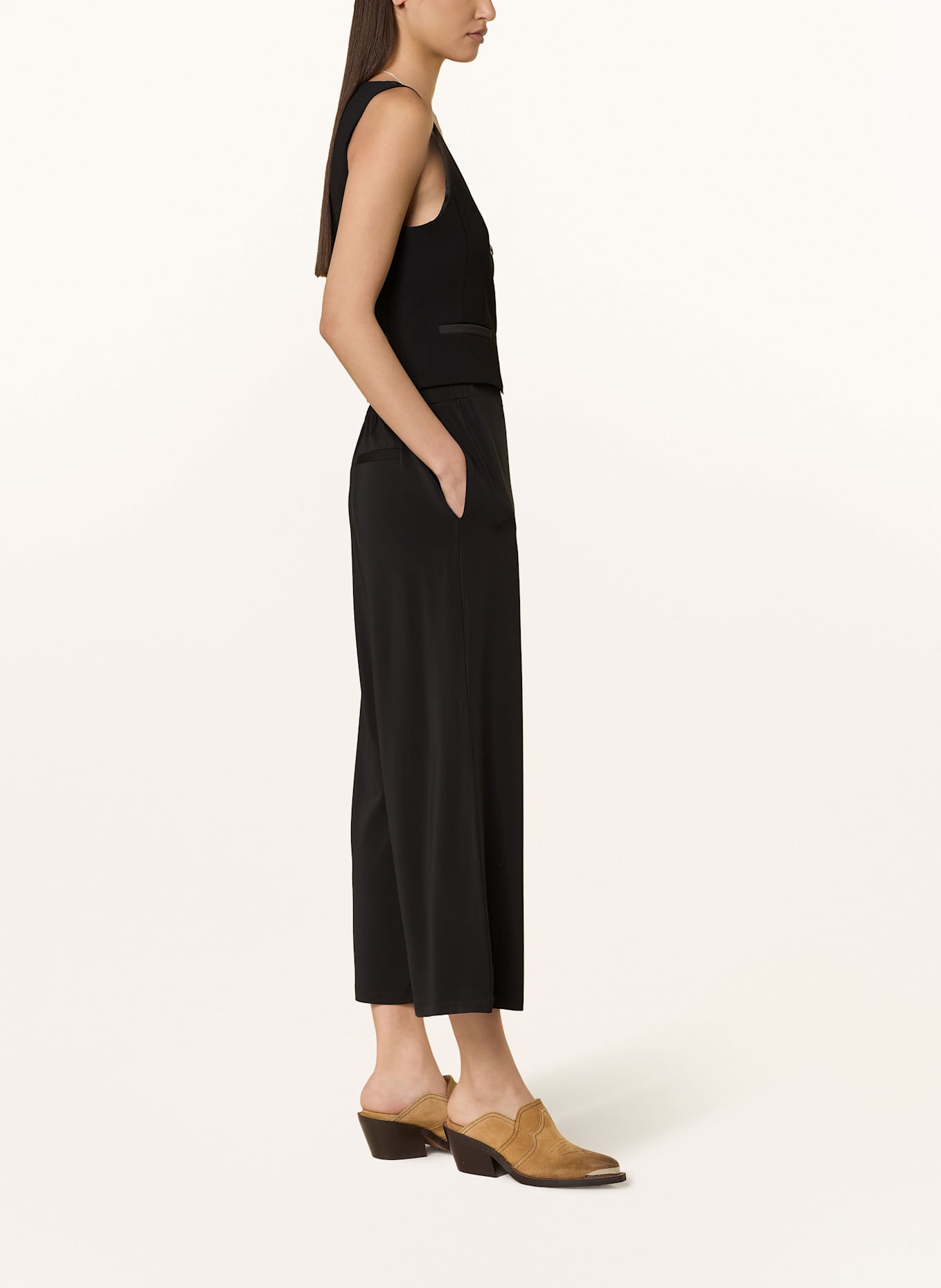 comma Culottes: BLACK