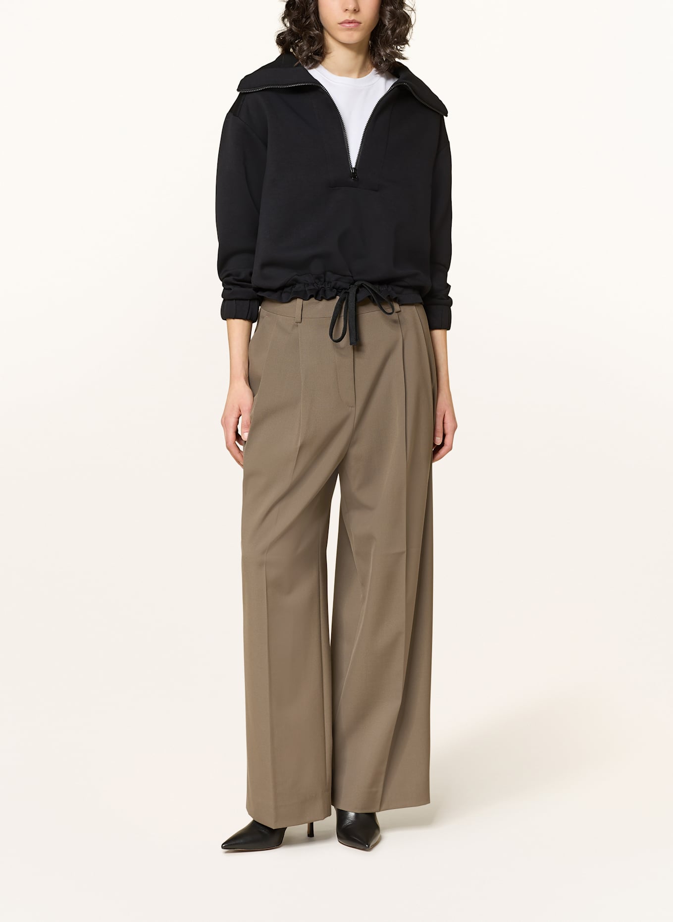REISS Bluza dresowa typu troyer LANEY: CZARNY