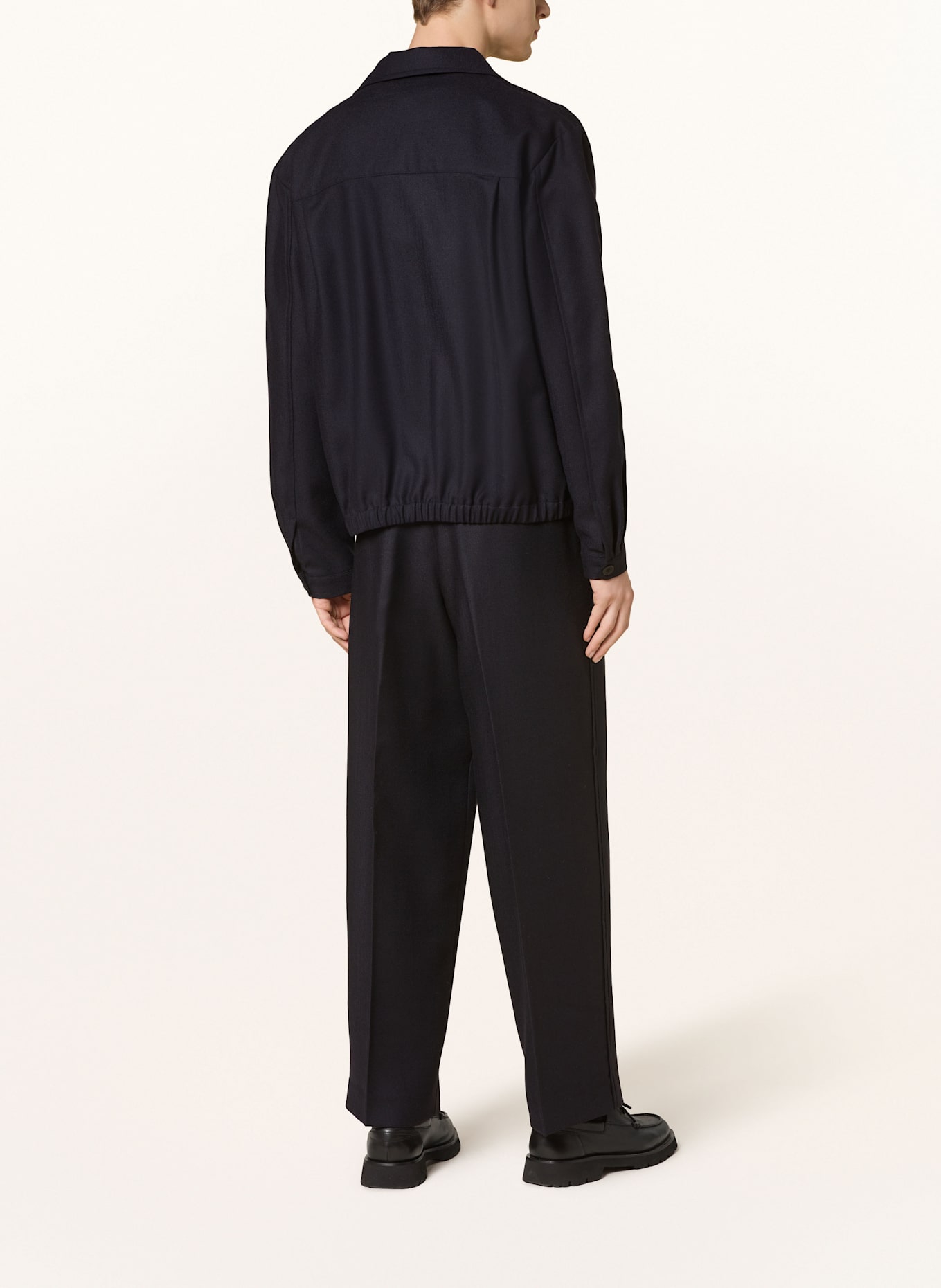 COS Hose im Jogging-Stil Regular Fit: DUNKELBLAU