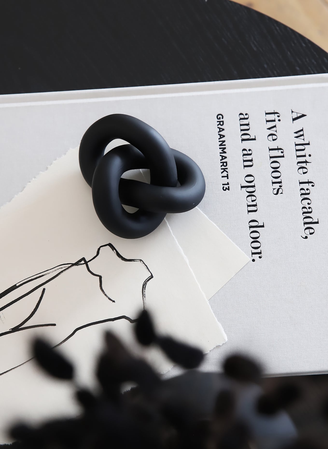 COOEE Design Dekofigur KNOT TABLE SMALL: SCHWARZ