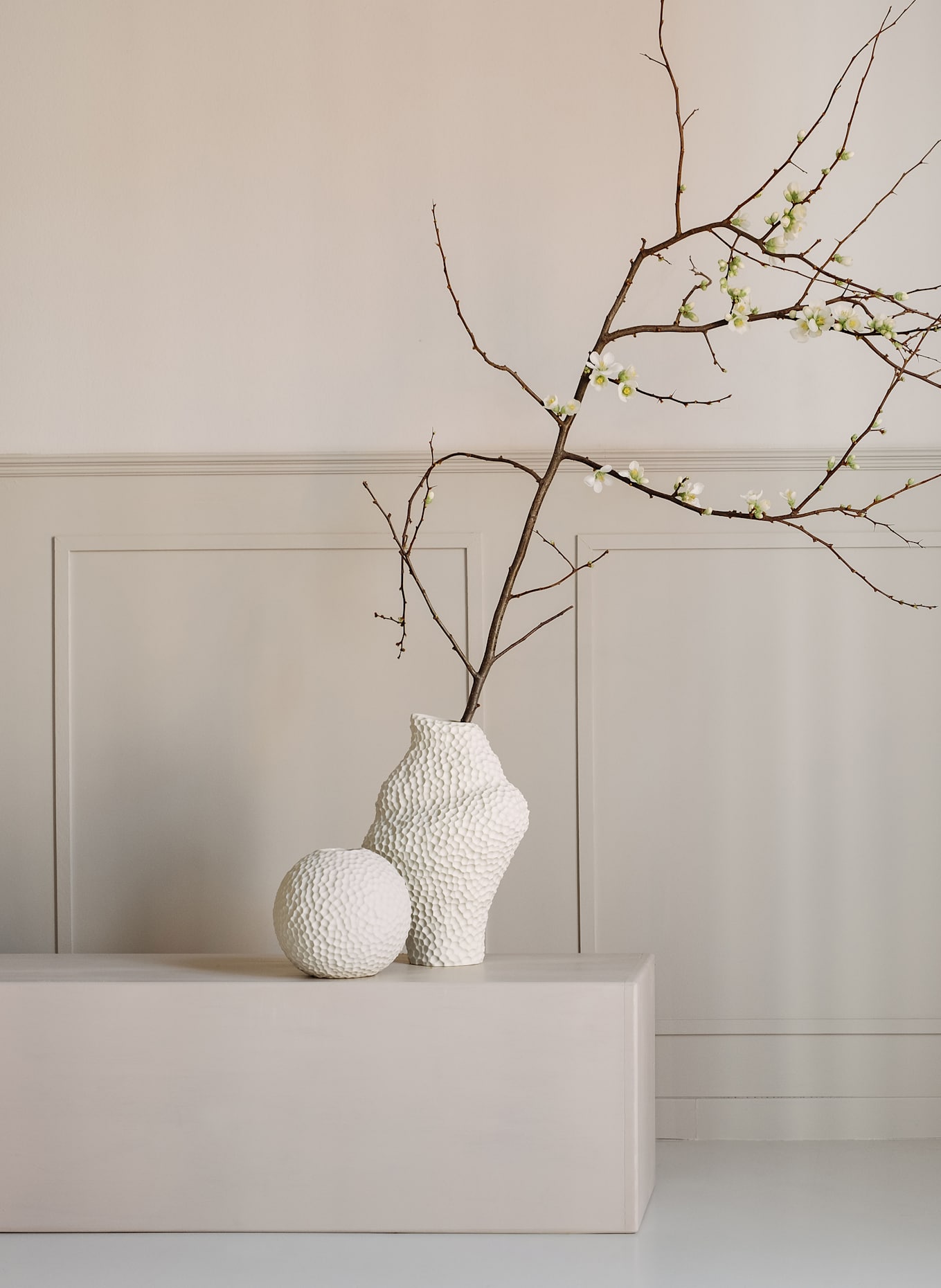 COOEE Design ISLA vase: ECRU