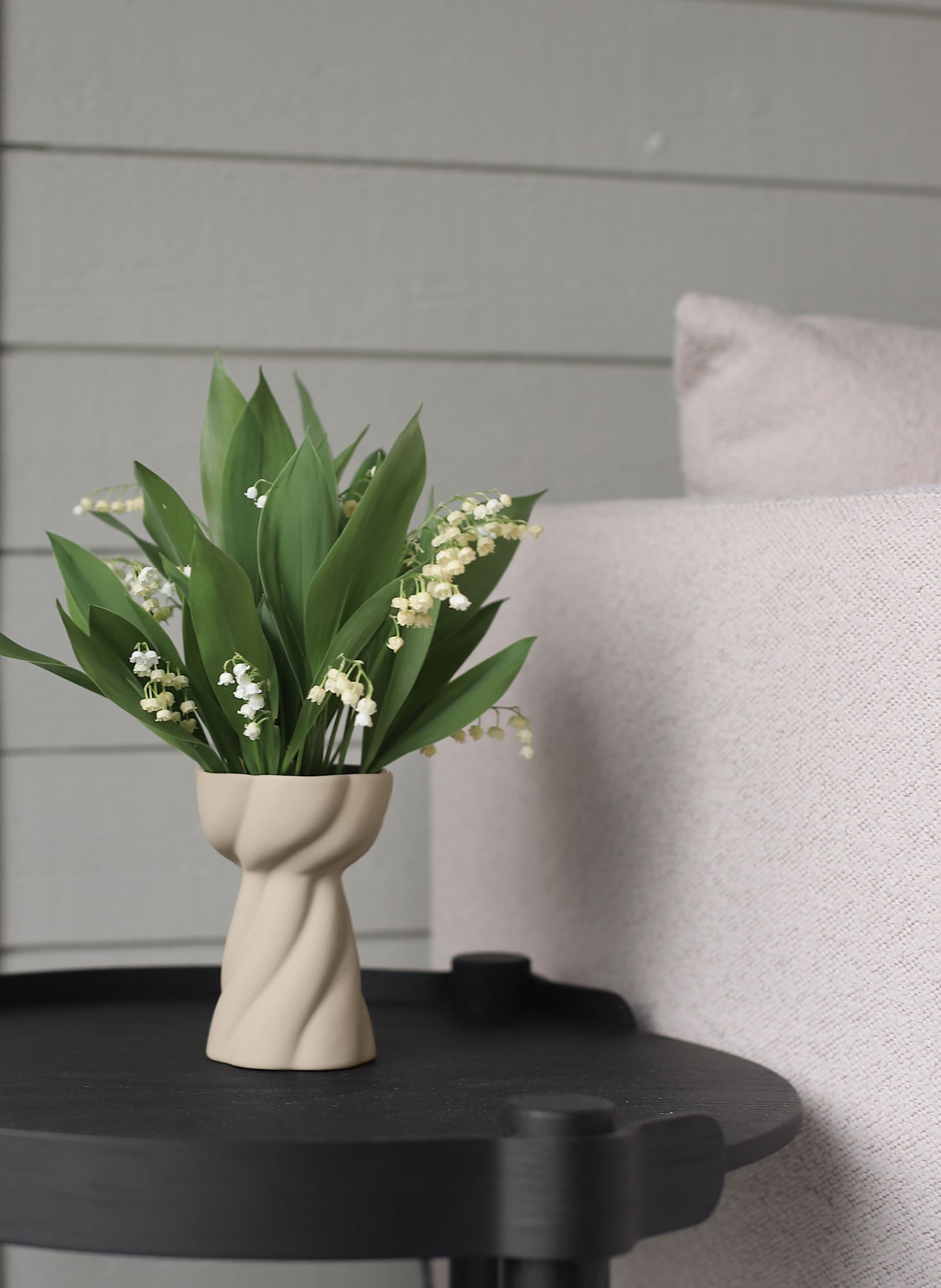 COOEE Design Vase TWIST BULB: CREME
