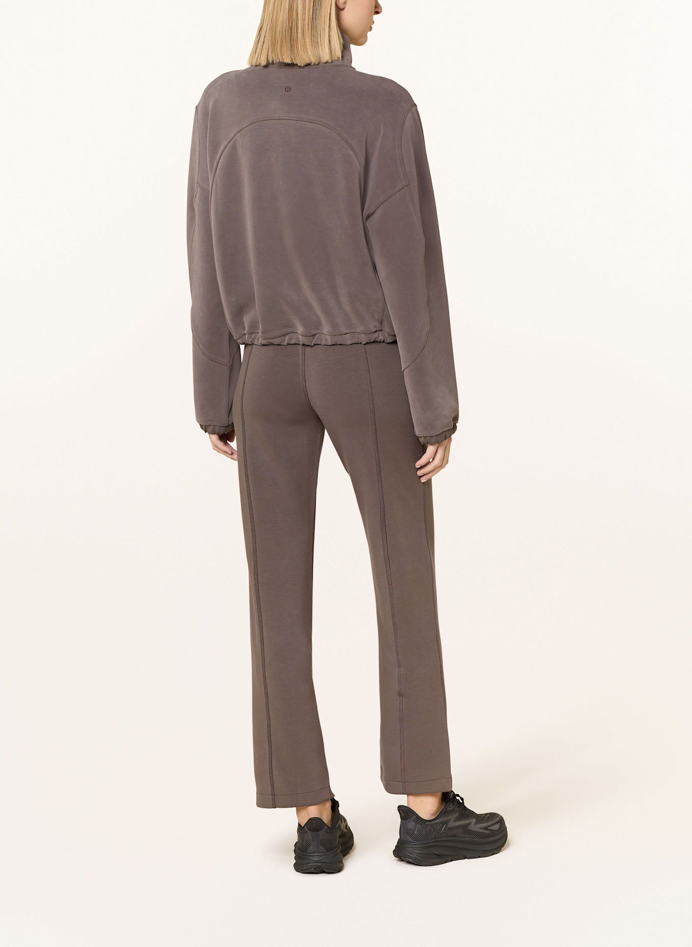 lululemon Sweatpants SOFTSTREAM HR: DUNKELBRAUN