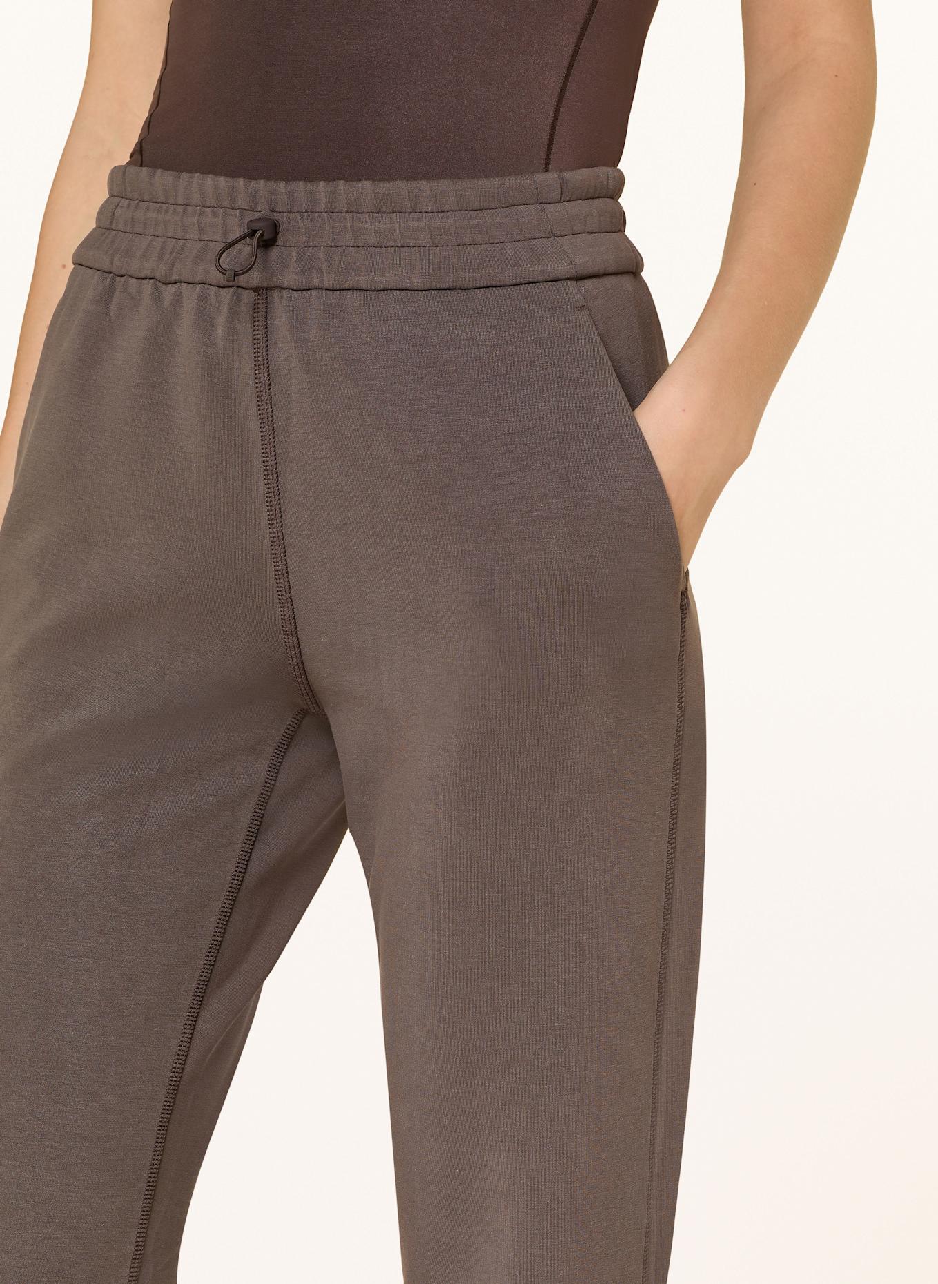 lululemon Sweatpants SOFTSTREAM HR: DUNKELBRAUN