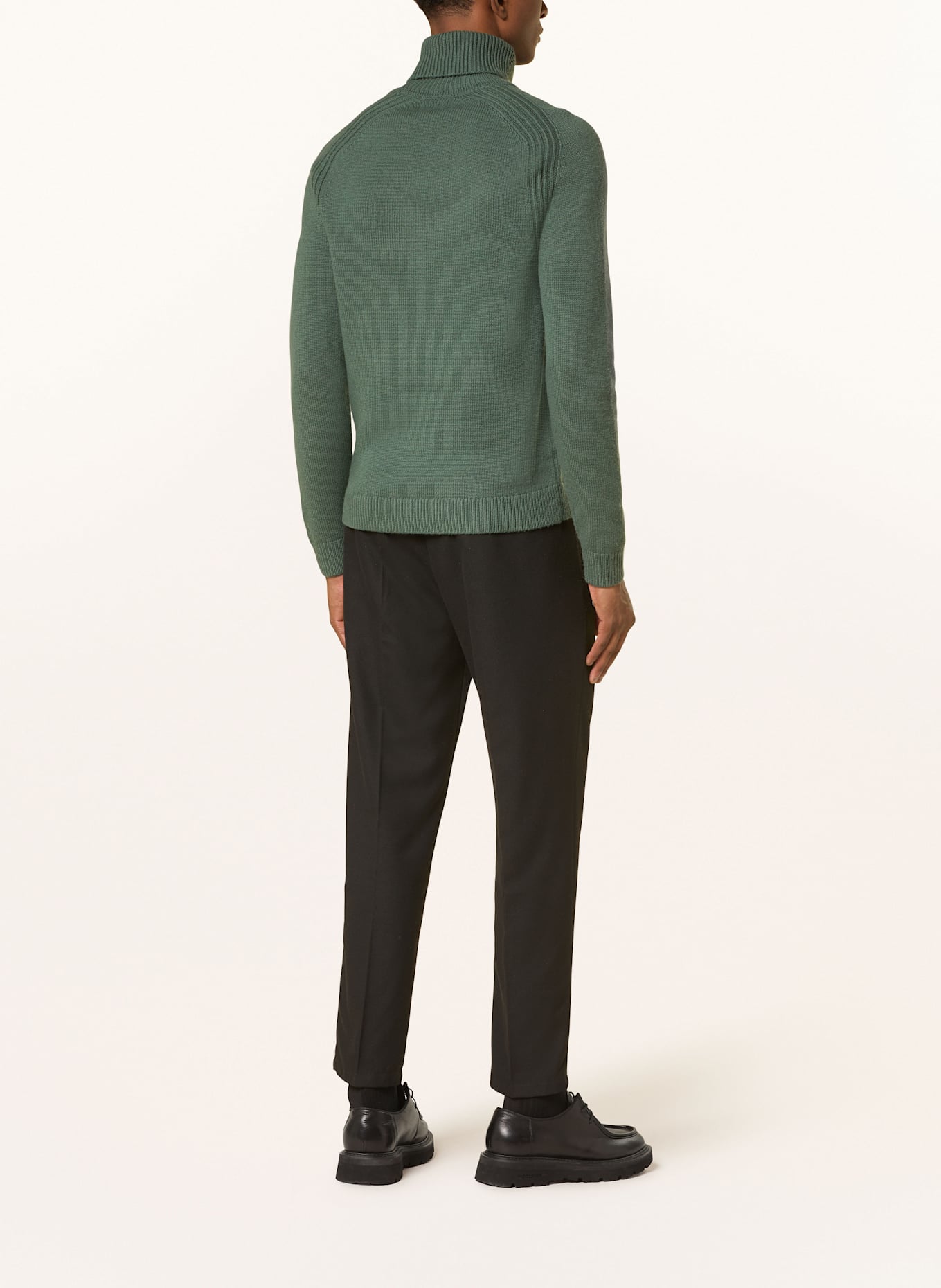 REISS Rollkragenpullover: GRÜN