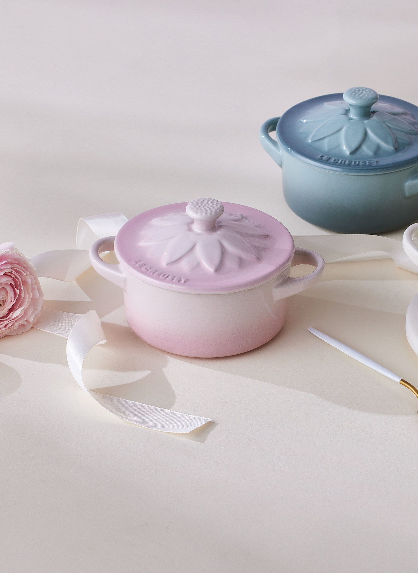 LE CREUSET Mini-Cocotte SONNENBLUME: HELLROSA