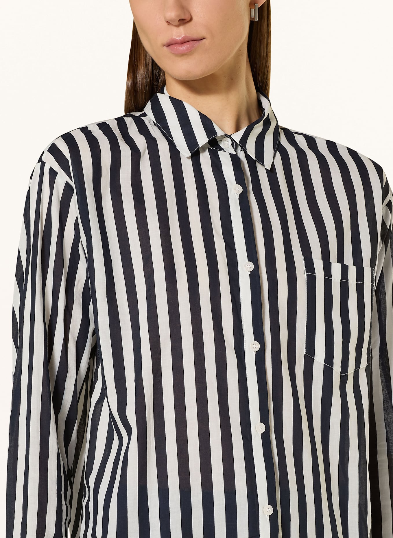 monari Košilová halenka: BÍLÁ / ČERNÁ