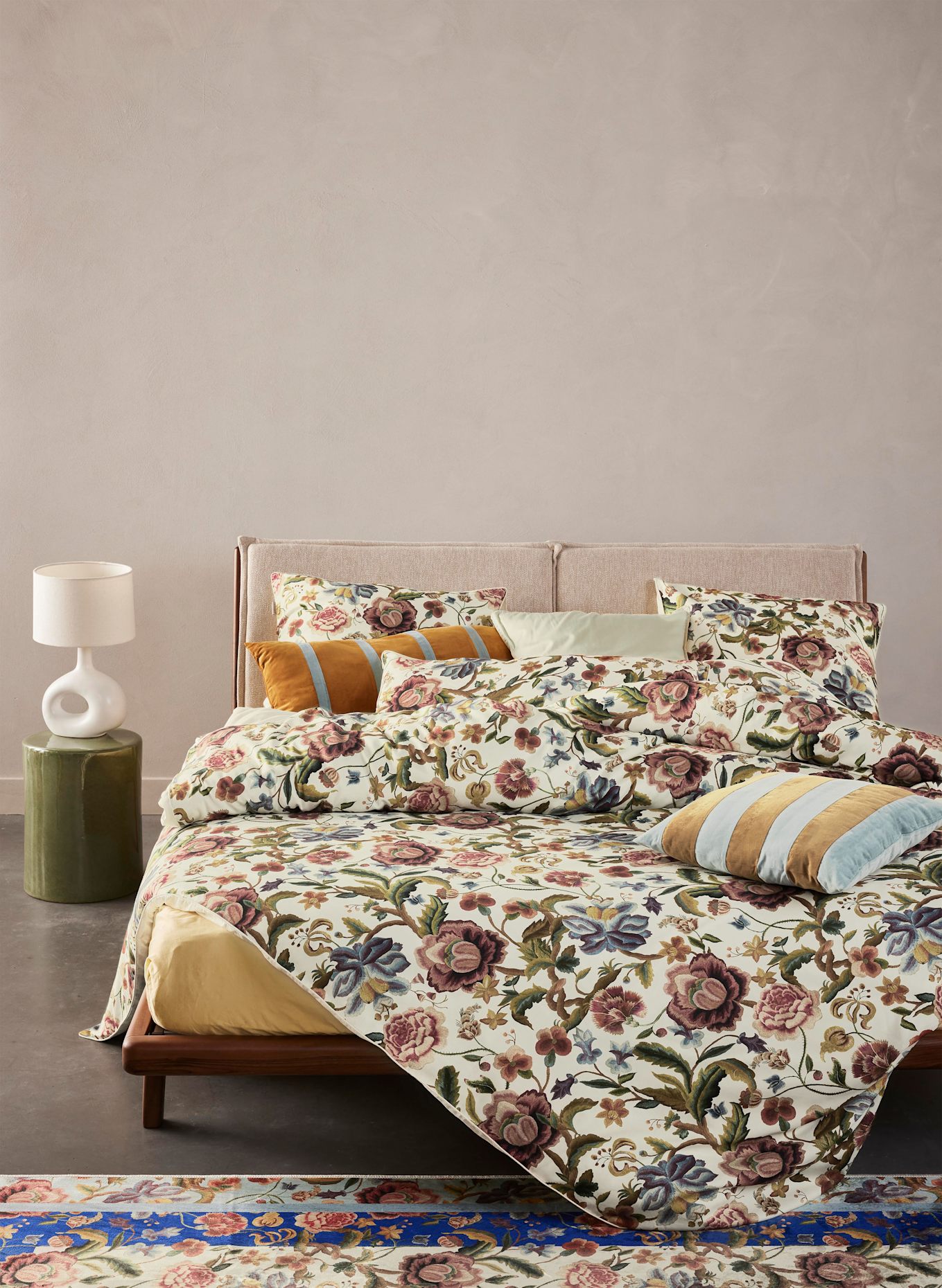 ESSENZA Linge de lit ROSRLINA réversible: BEIGE / ROUGE FONCÉ / VERT CLAIR