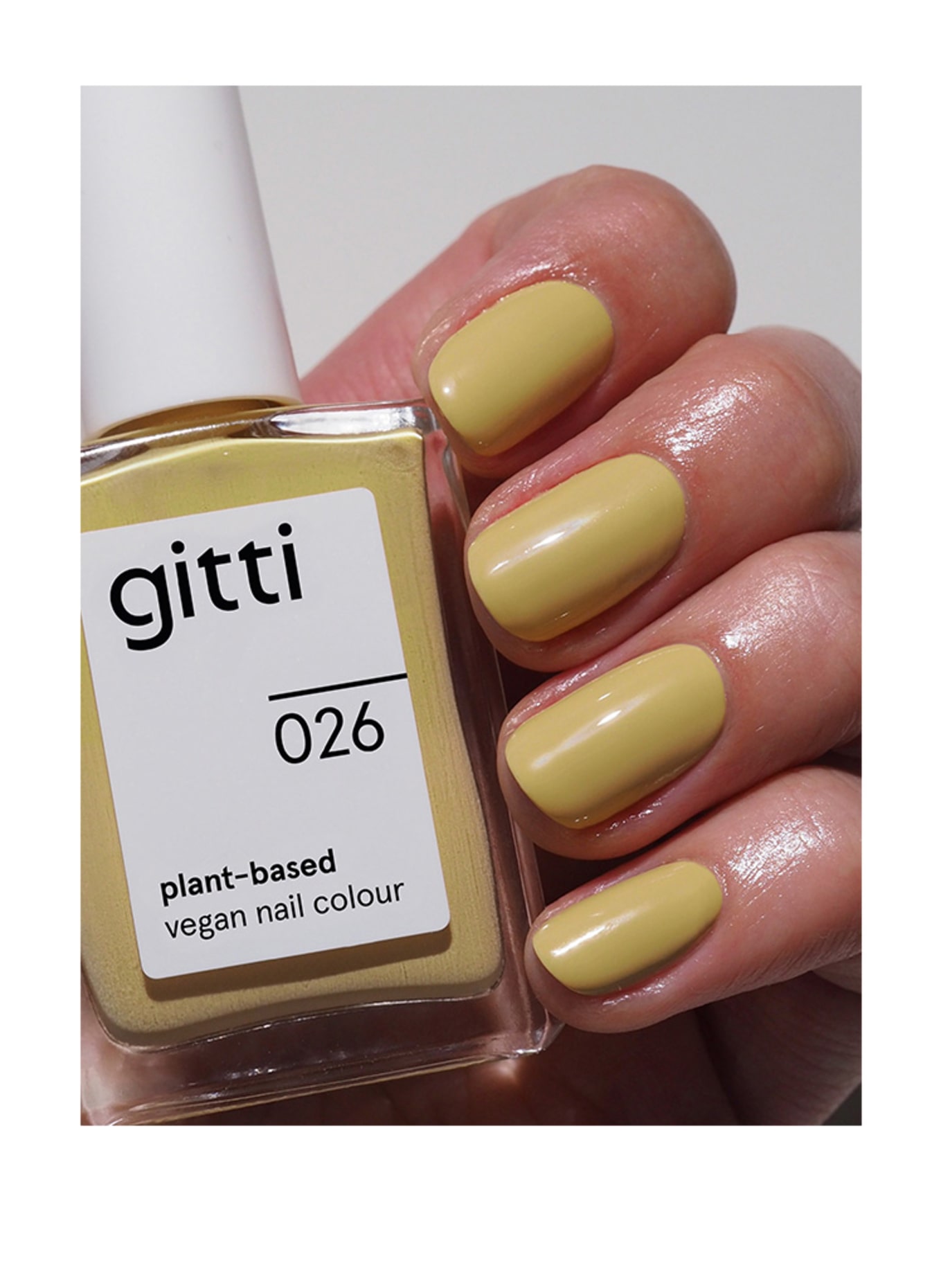 gitti PLANT-BASED VEGAN NAIL COLOUR: NO. 026 - MELLOW YELLOW