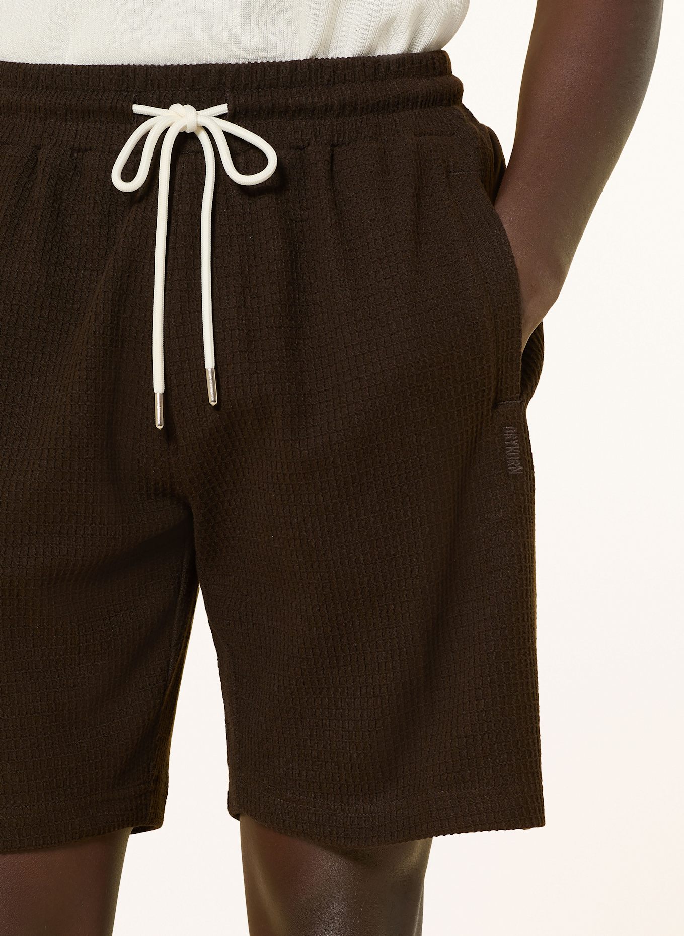 DRYKORN Jerseyshorts BRIKKO: DUNKELBRAUN