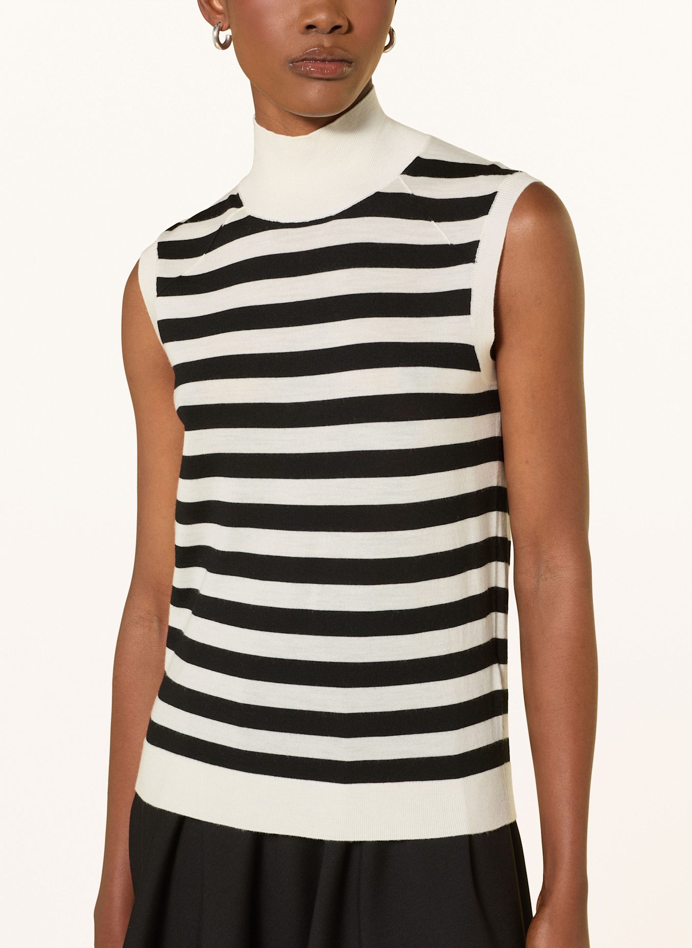 BOSS Stricktop FIPINI: SCHWARZ / WEISS