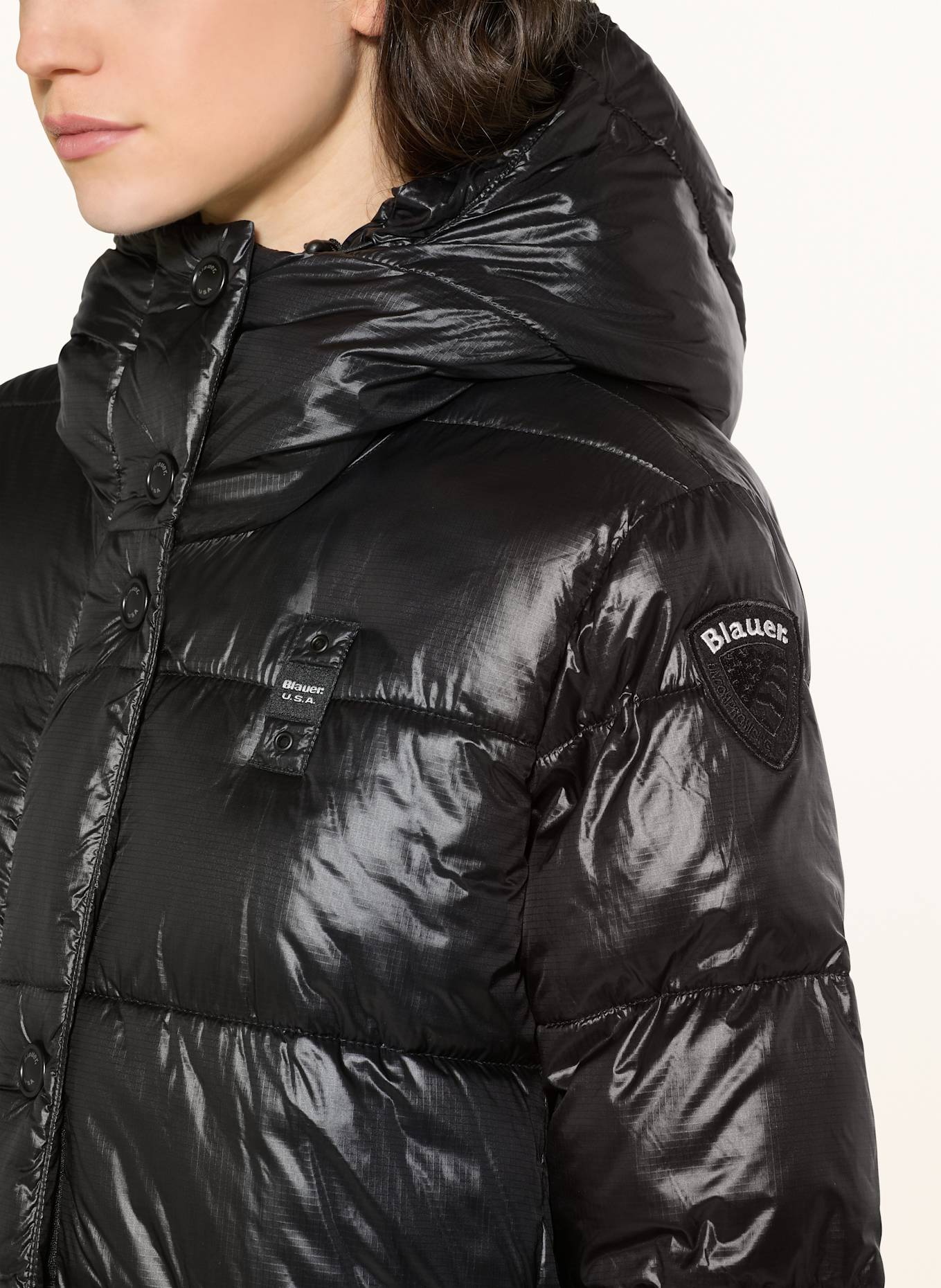 Blauer Steppmantel BELLEVUE mit DUPONT™ SORONA®-Isolierung: SCHWARZ