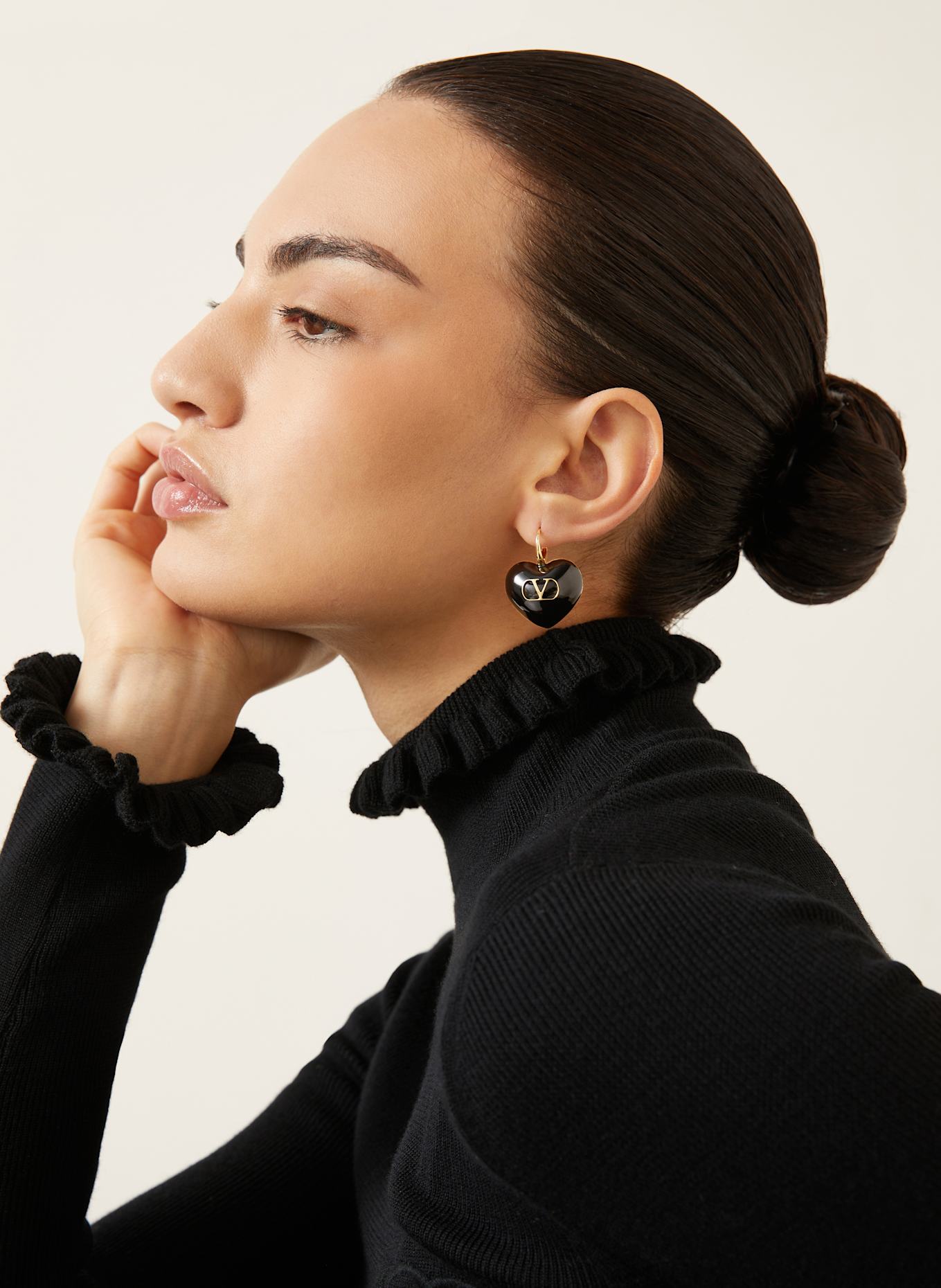 VALENTINO GARAVANI Earrings COEUR ROYAL: BLACK / GOLD