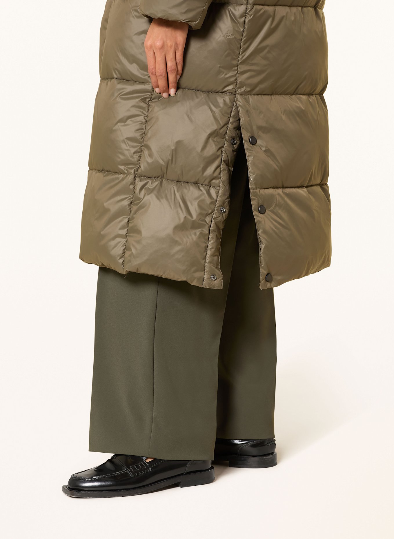 WITHBLACK Daunenmantel: OLIV