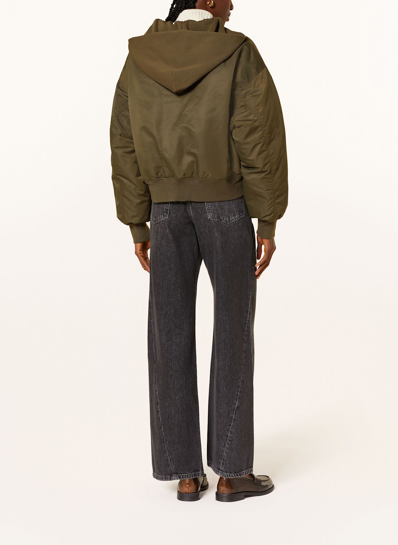 LADNERI Daunenjacke THE GETTY: OLIV