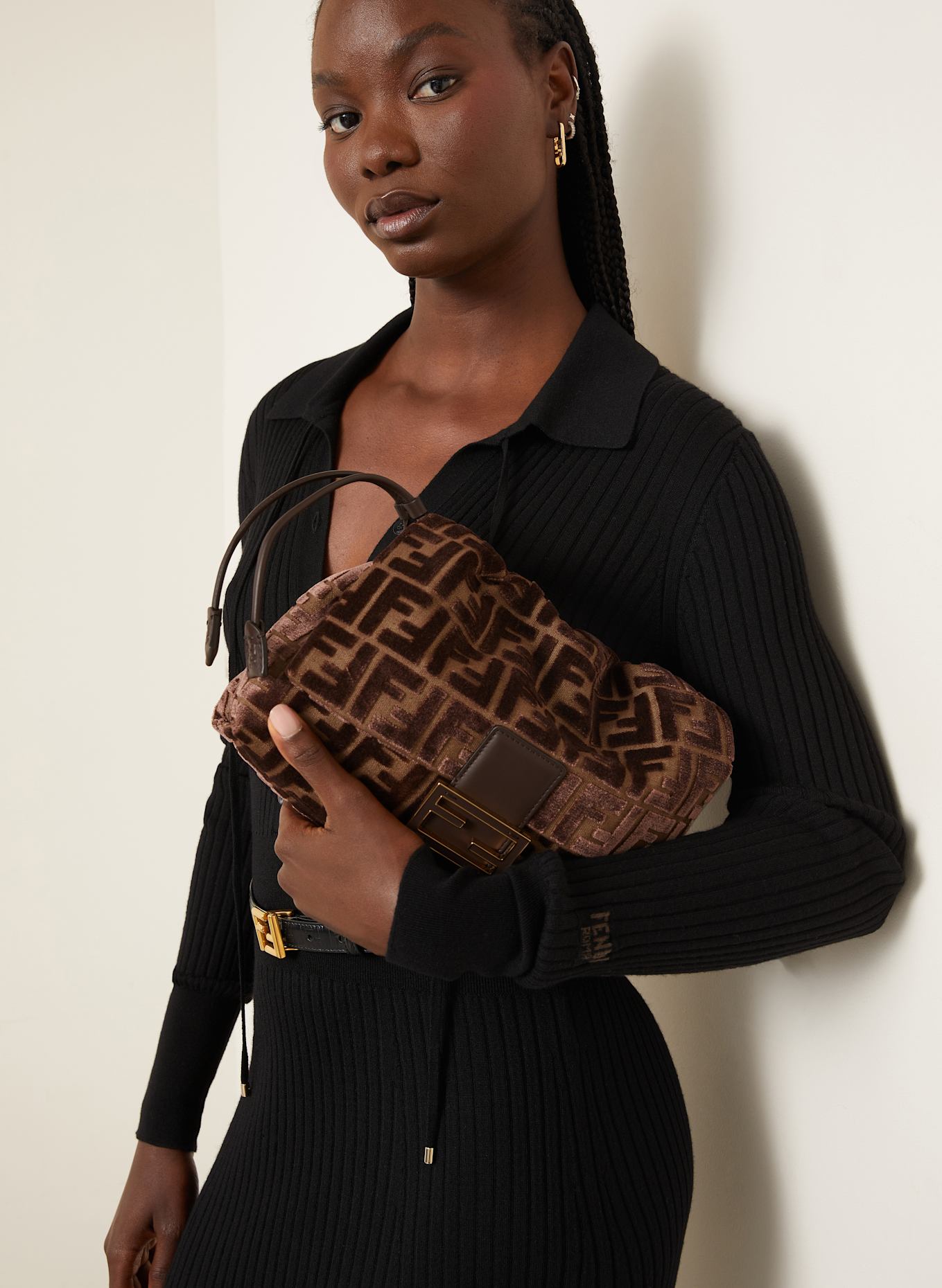 FENDI Shoulder bag MAMMA BAGUETTE MEDIUM: BROWN