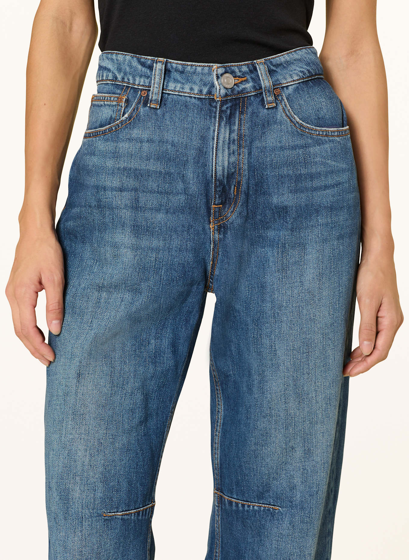 GUESS Barrel Jeans: RVIL REVIVAL INDIGO