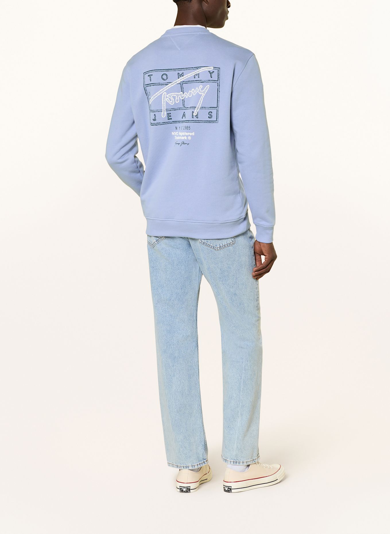 TOMMY JEANS Sweatshirt: HELLBLAU