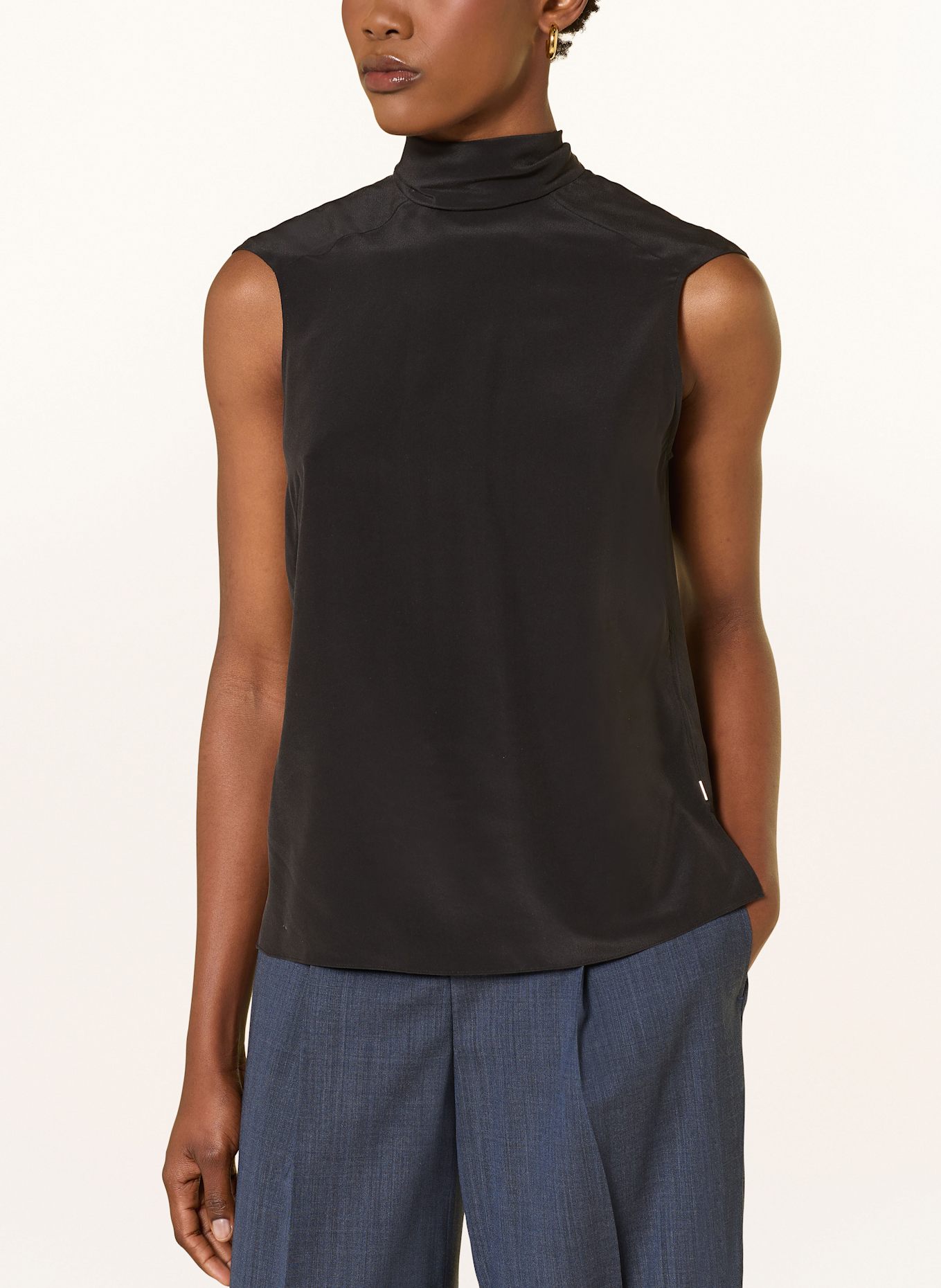 BOSS Schluppenbluse BESEI aus Seide: SCHWARZ