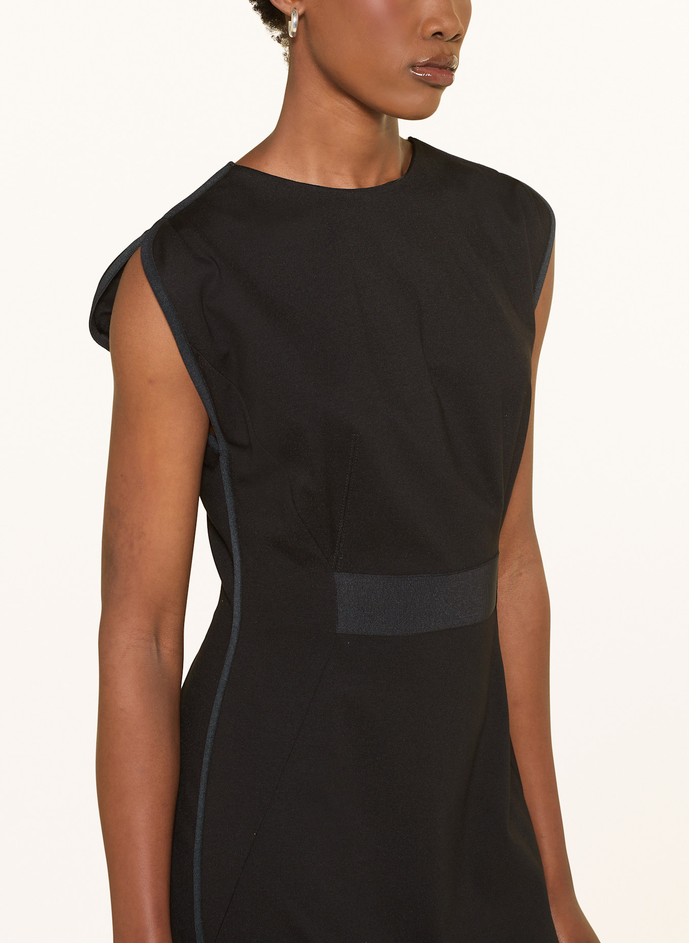 BOSS Etuikleid DETIRA aus Jersey: SCHWARZ