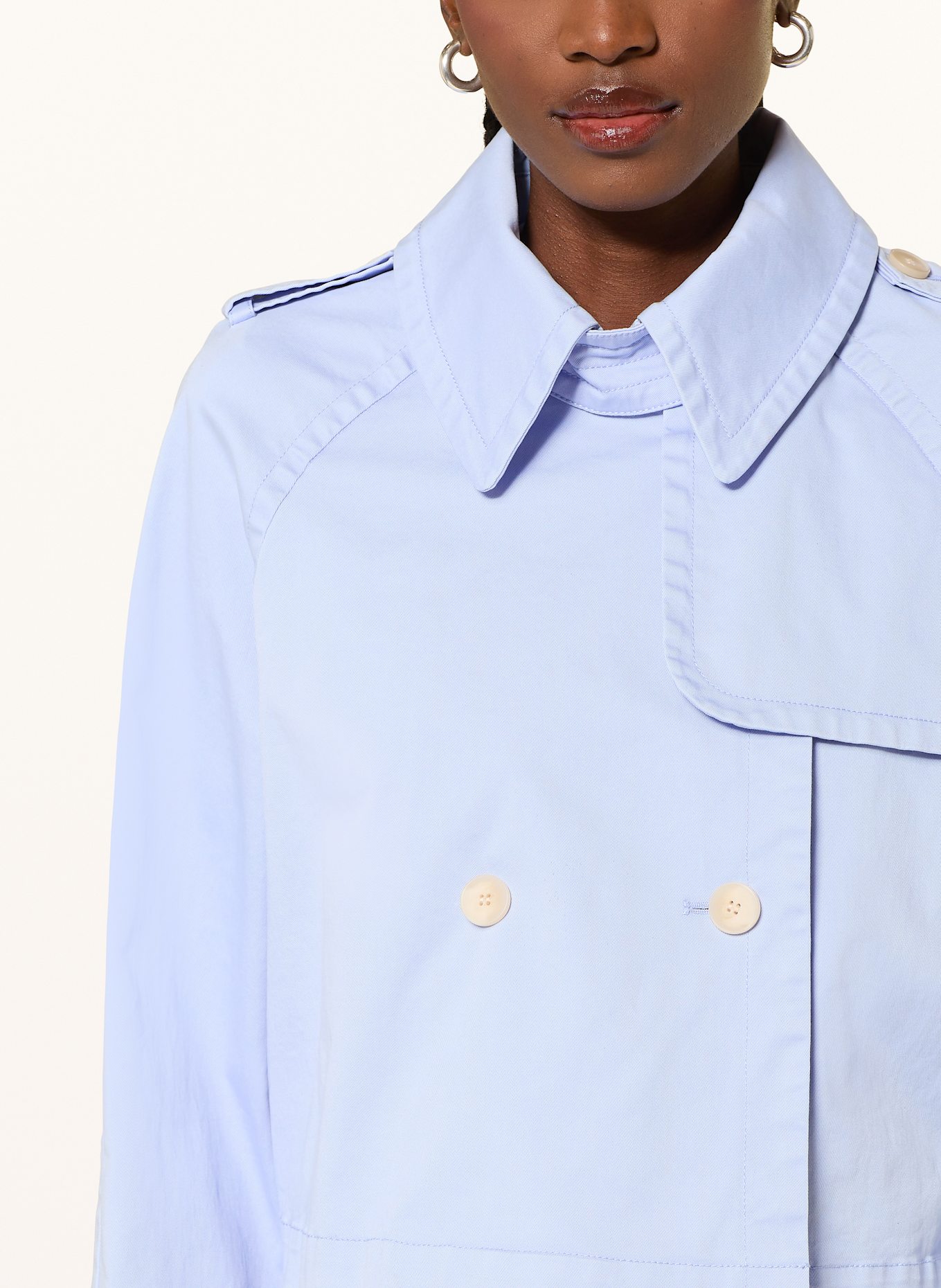 RIANI trenchcoat: LICHTBLAUW