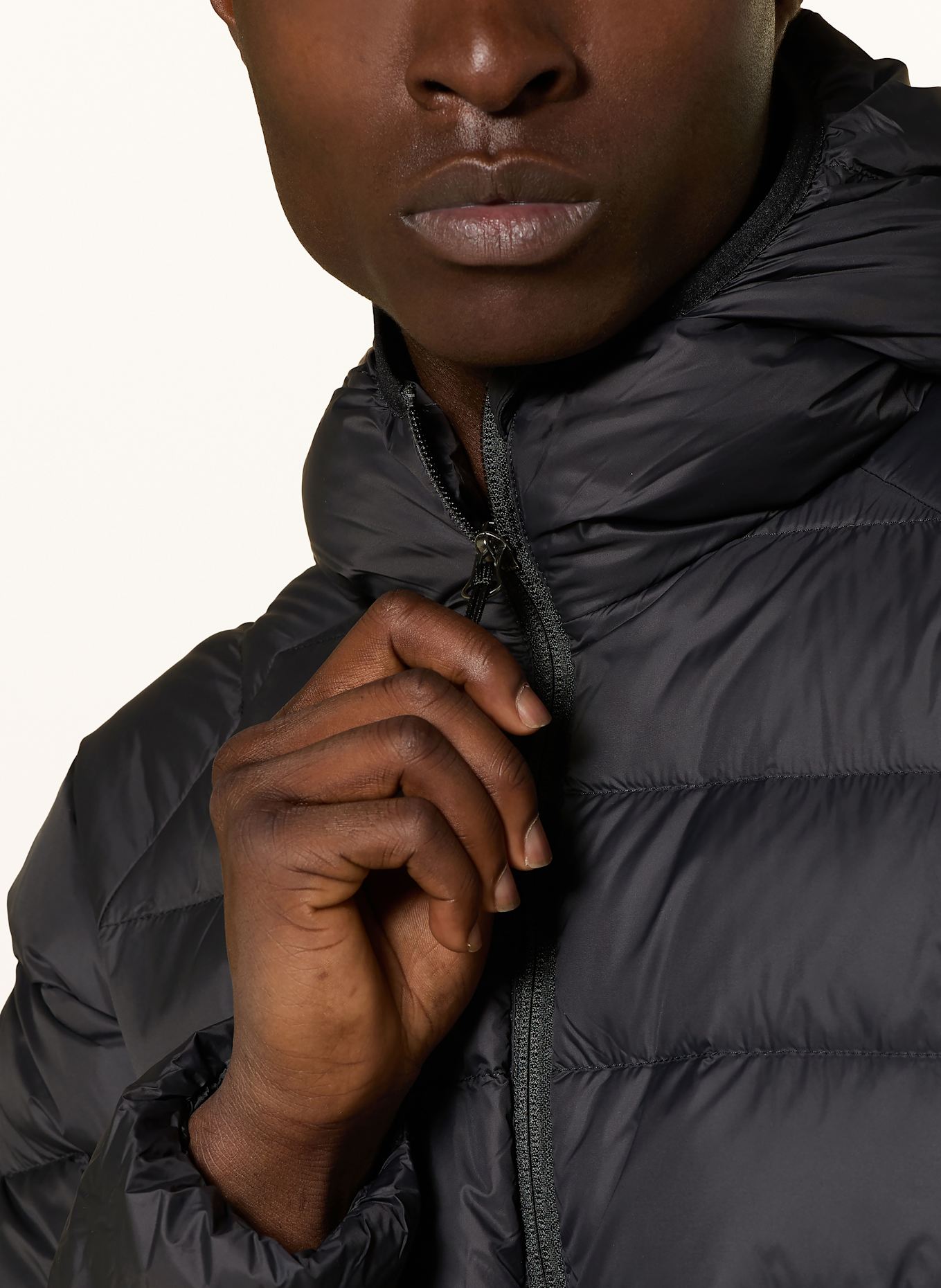 PYRENEX Lightweight-Daunenjacke ARIAL: SCHWARZ