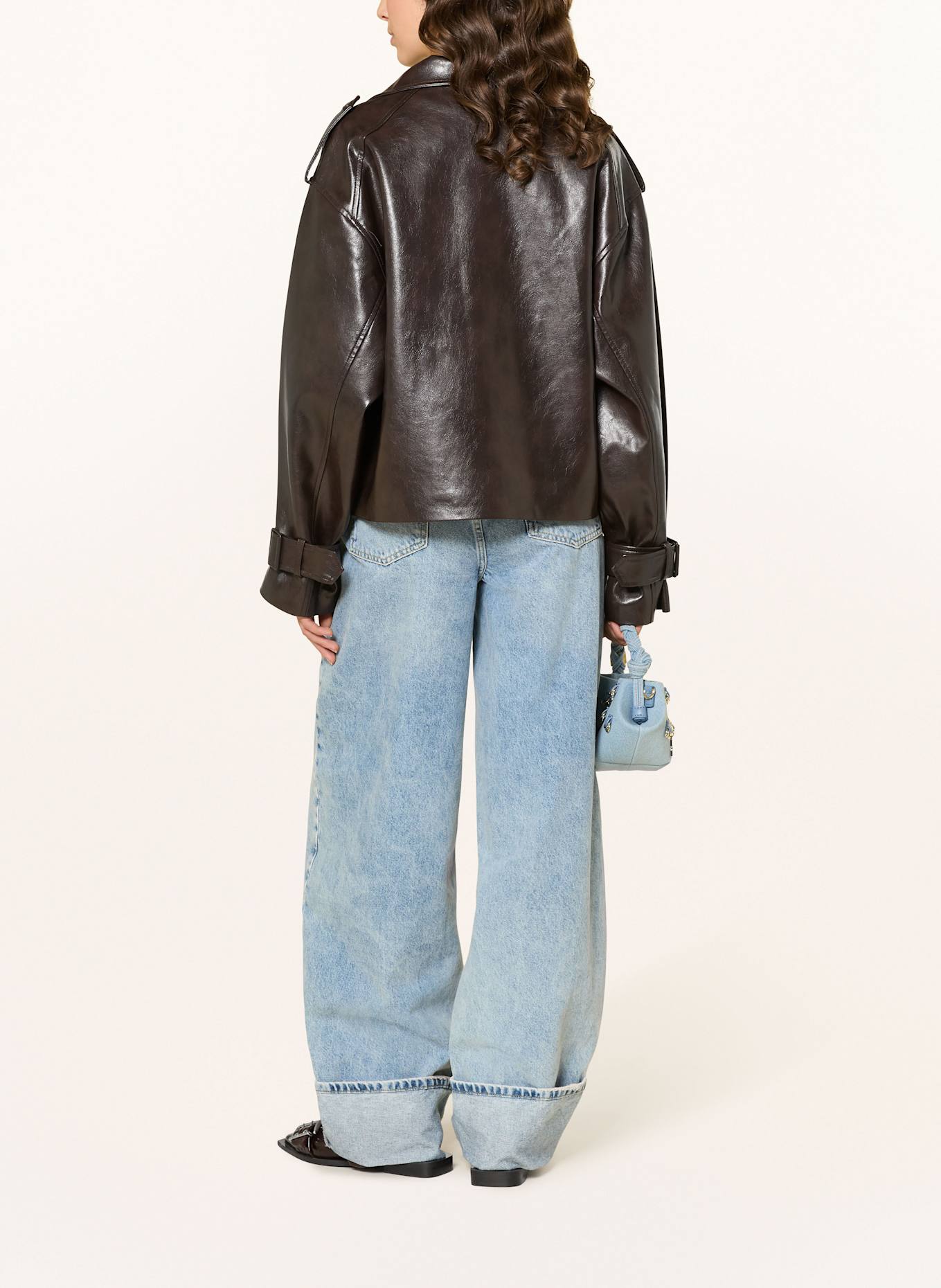 MRS & HUGS Bunda v koženém vzhledu: TMAVĚ HNĚDÁ