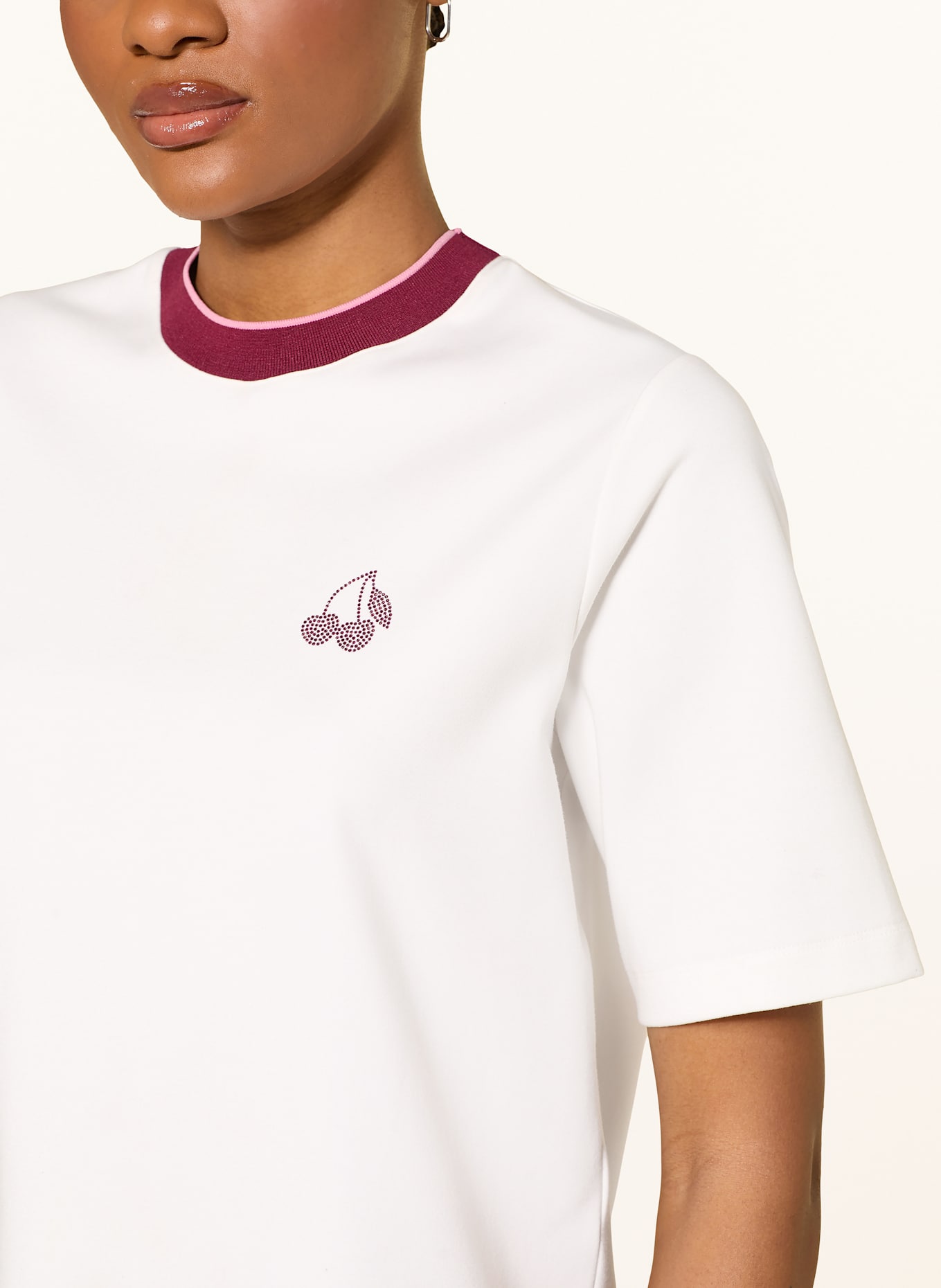 MARC CAIN T-shirt with decorative gems: WHITE / DARK RED