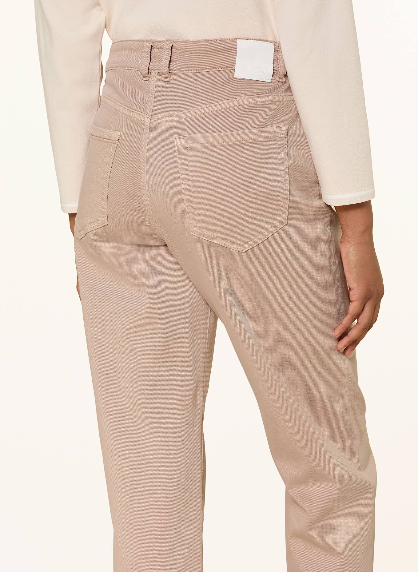 MARC CAIN Jeansy ROHA relaxed fit: 619 warm taupe new